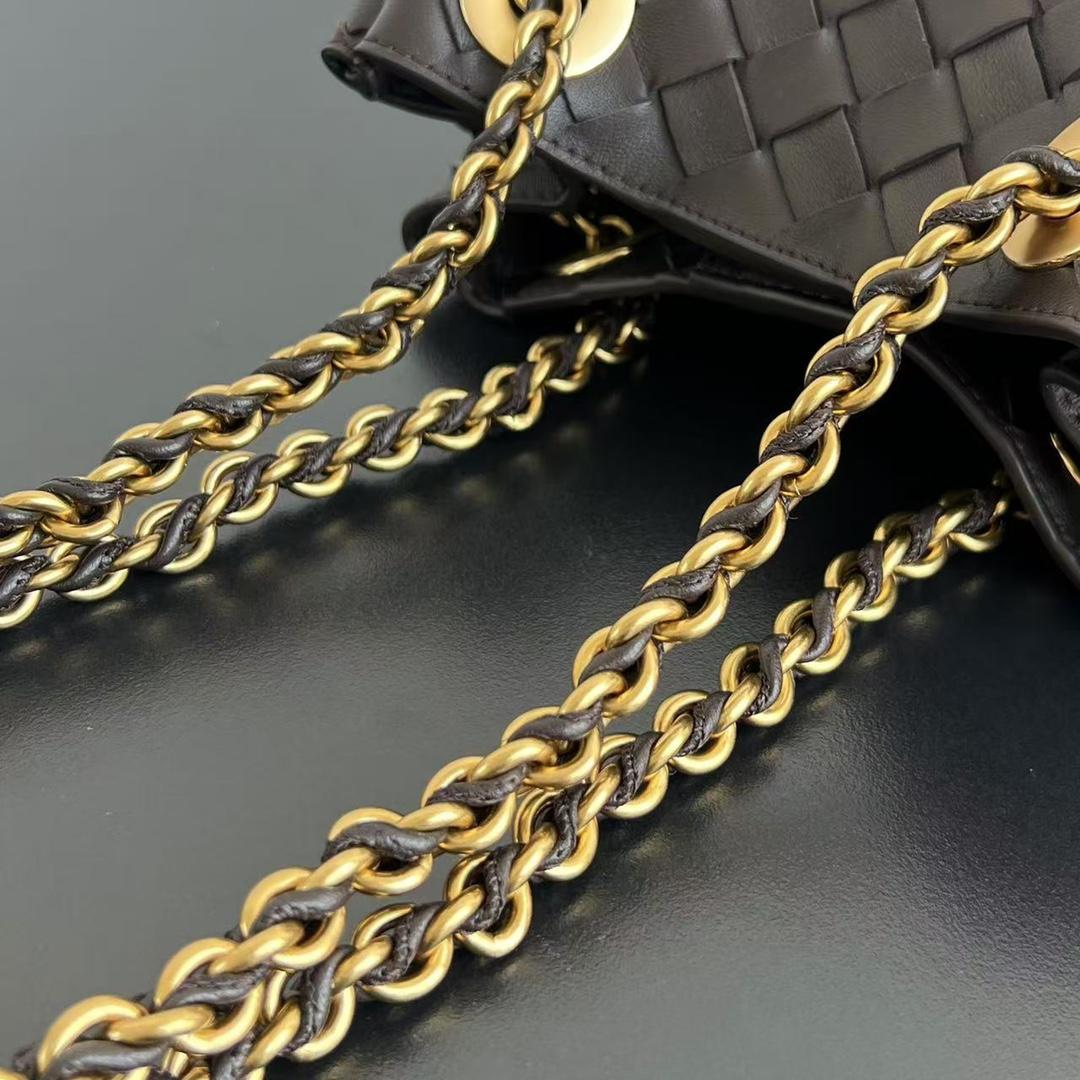 Bottega Veneta Small Parachute Chain   - EUR FASHION