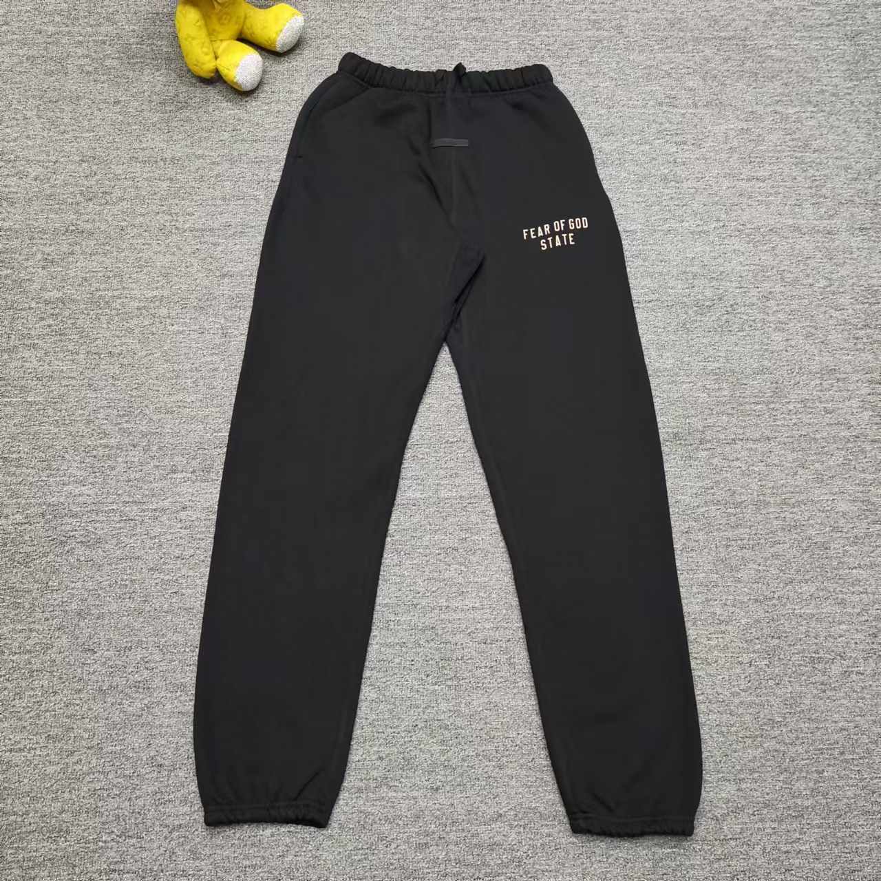 Fear of God Essentials Sweatpants - EUR FASHION