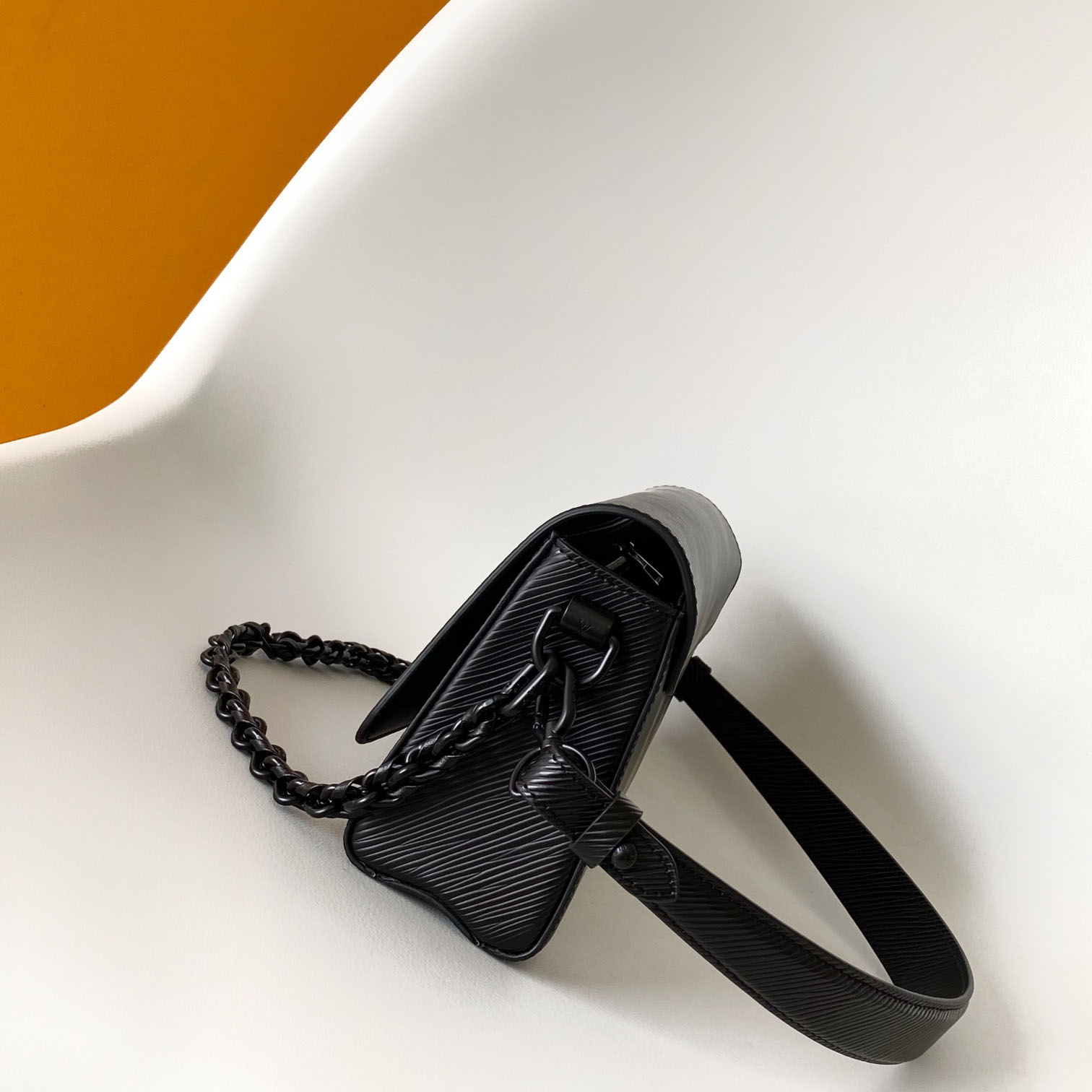 Louis Vuitton Twist West  M25336 - EUR FASHION