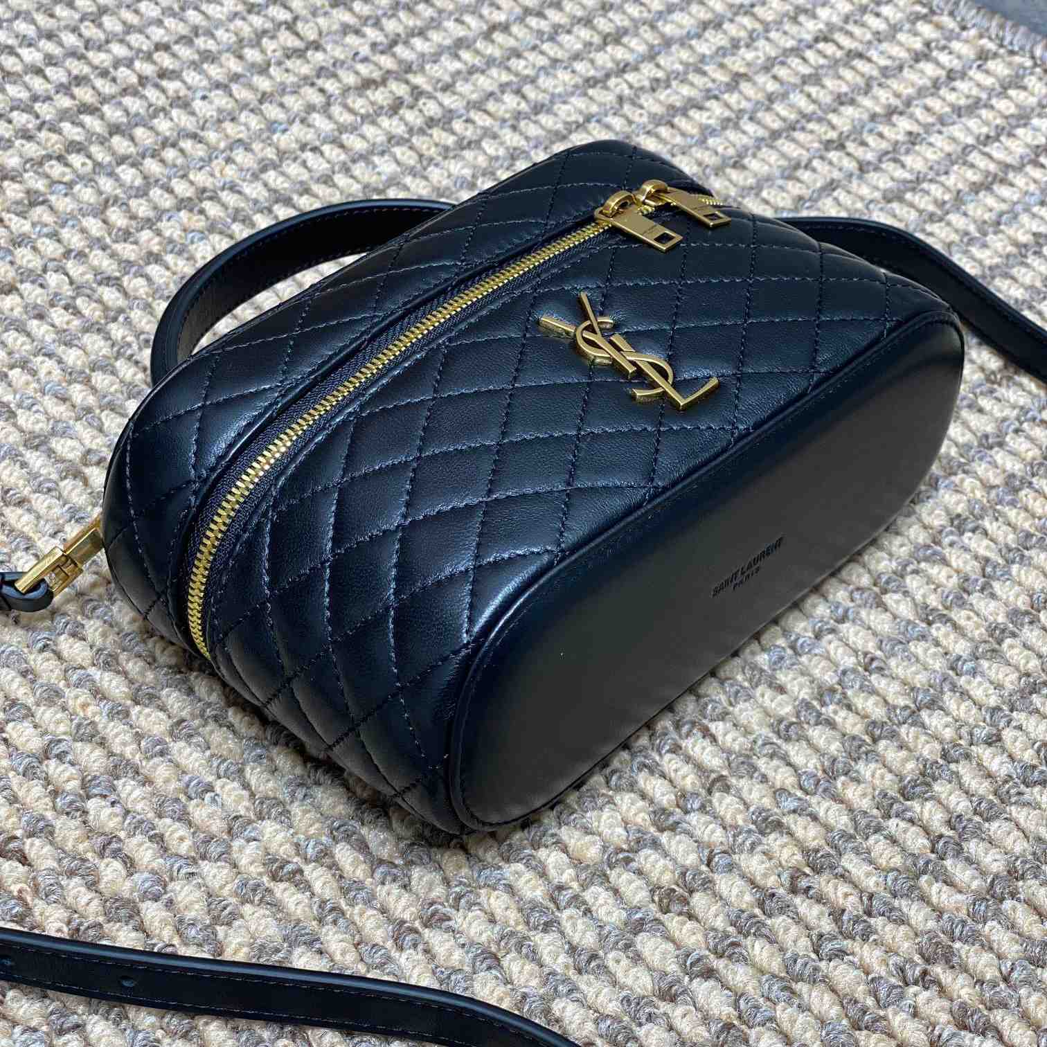 Saint Laurent Gaby Vanity Bag In Lambskin - EUR FASHION