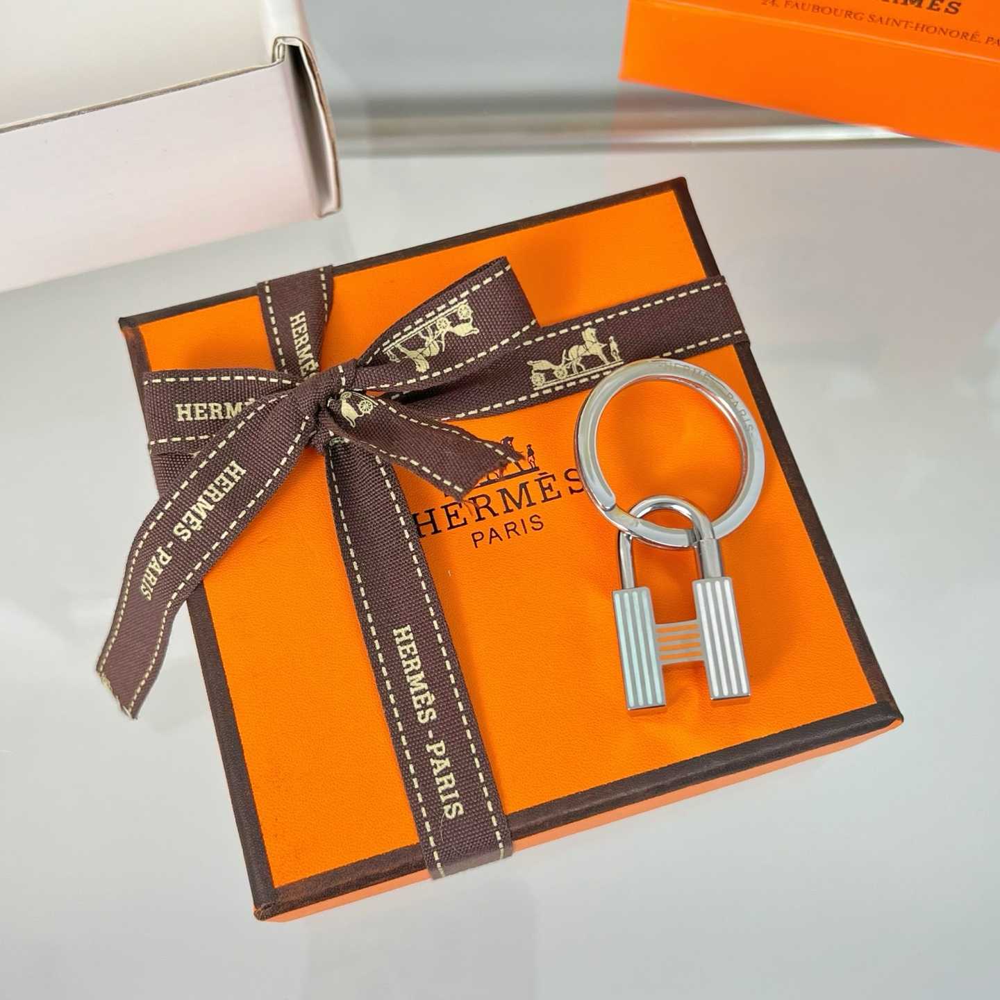 Hermes Cadenas Quizz Rainbow Key Ring - EUR FASHION