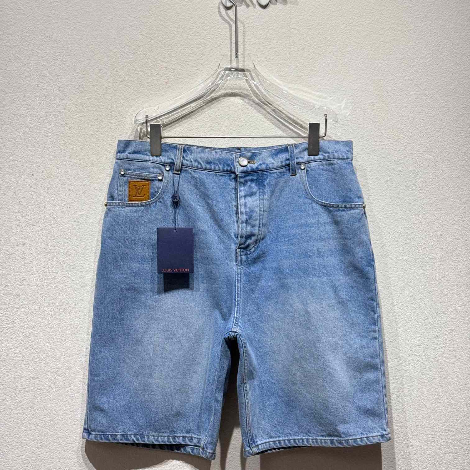 Louis Vuitton LV Denim Shorts    1AGTHT - EUR FASHION