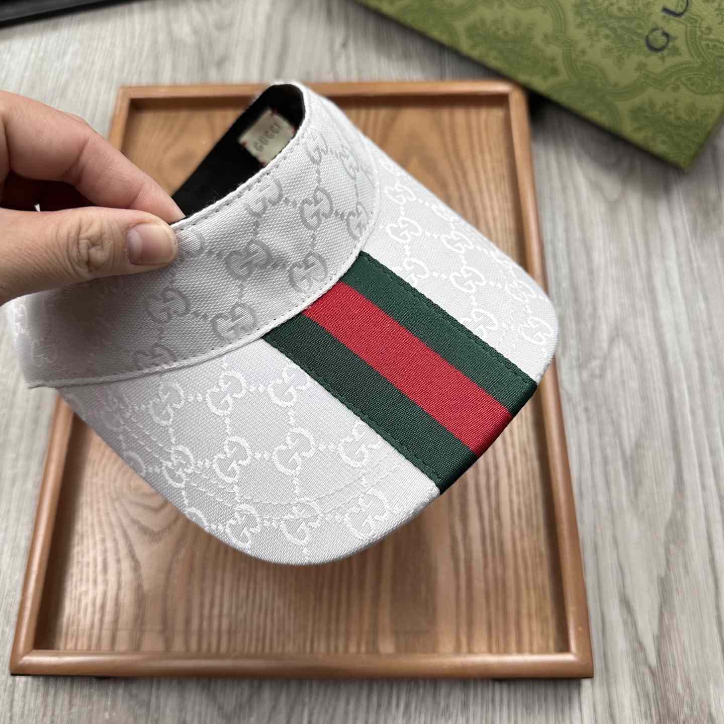 Gucci Original GG Canvas Visor With Web - EUR FASHION