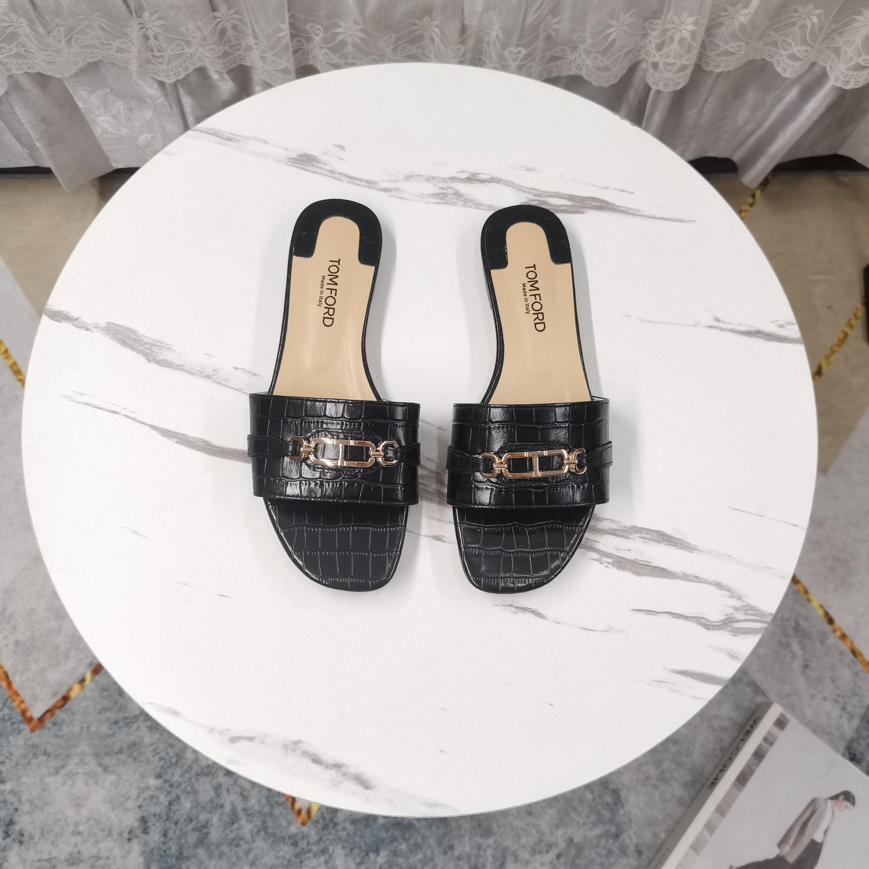 Tom Ford Whitney Slides - EUR FASHION