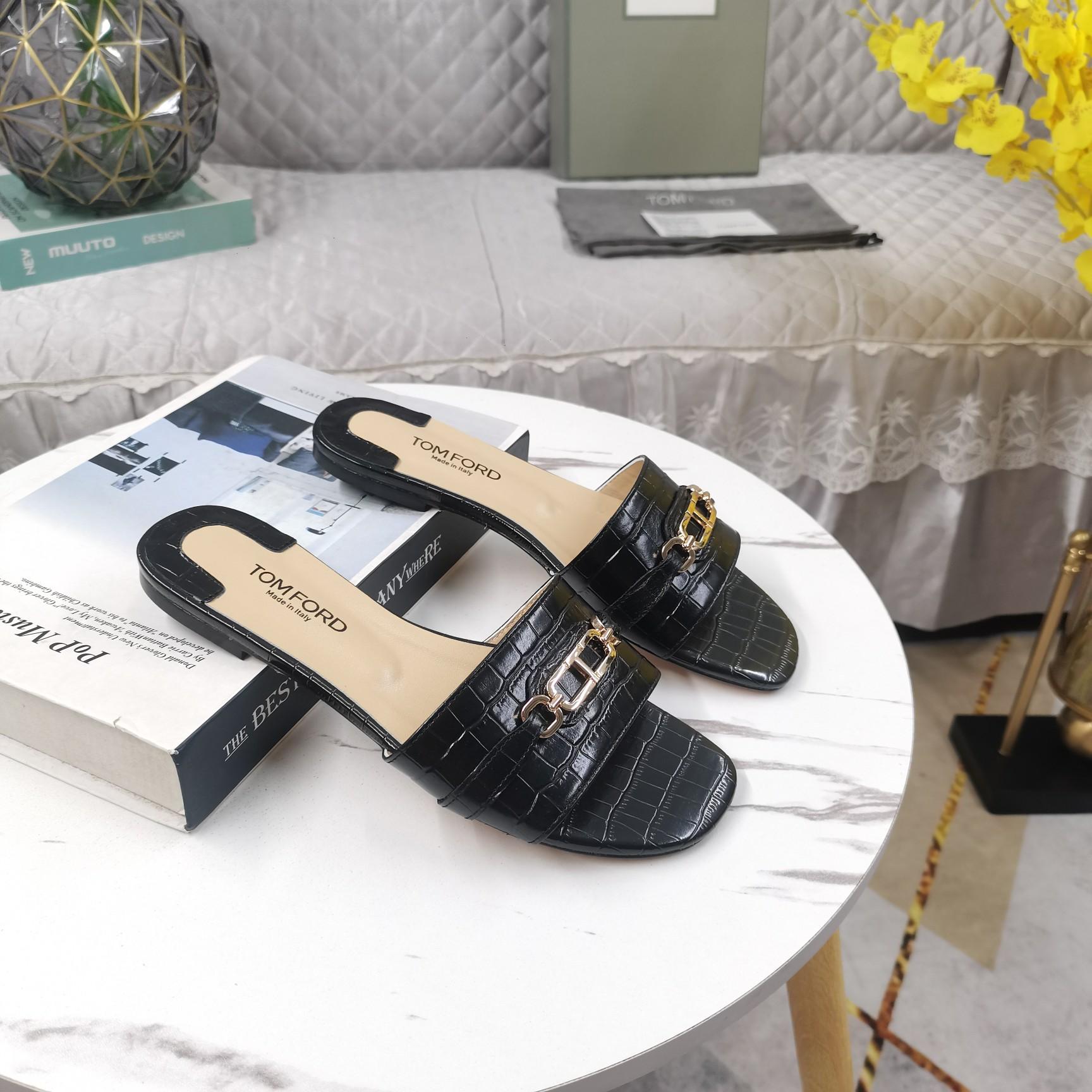 Tom Ford Whitney Slides - EUR FASHION