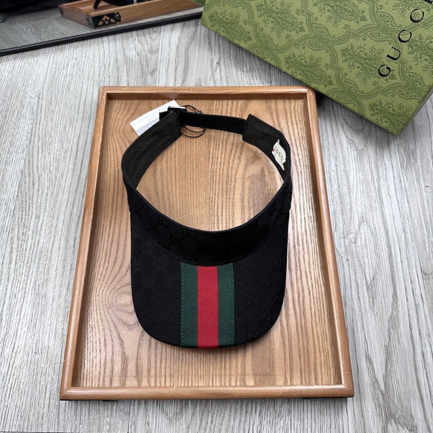 Gucci Original GG Canvas Visor With Web - EUR FASHION