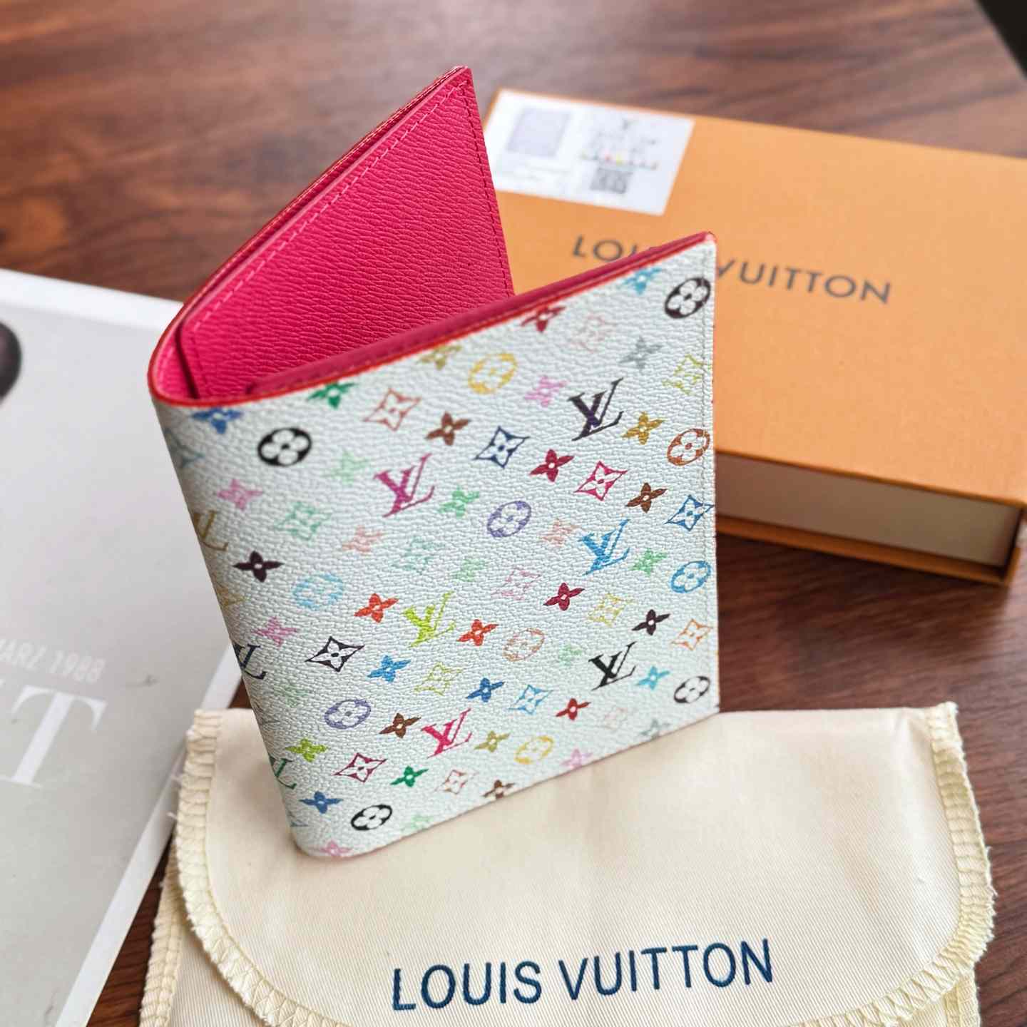 Louis Vuitton LV x TM Passport Cover   M14178 - EUR FASHION