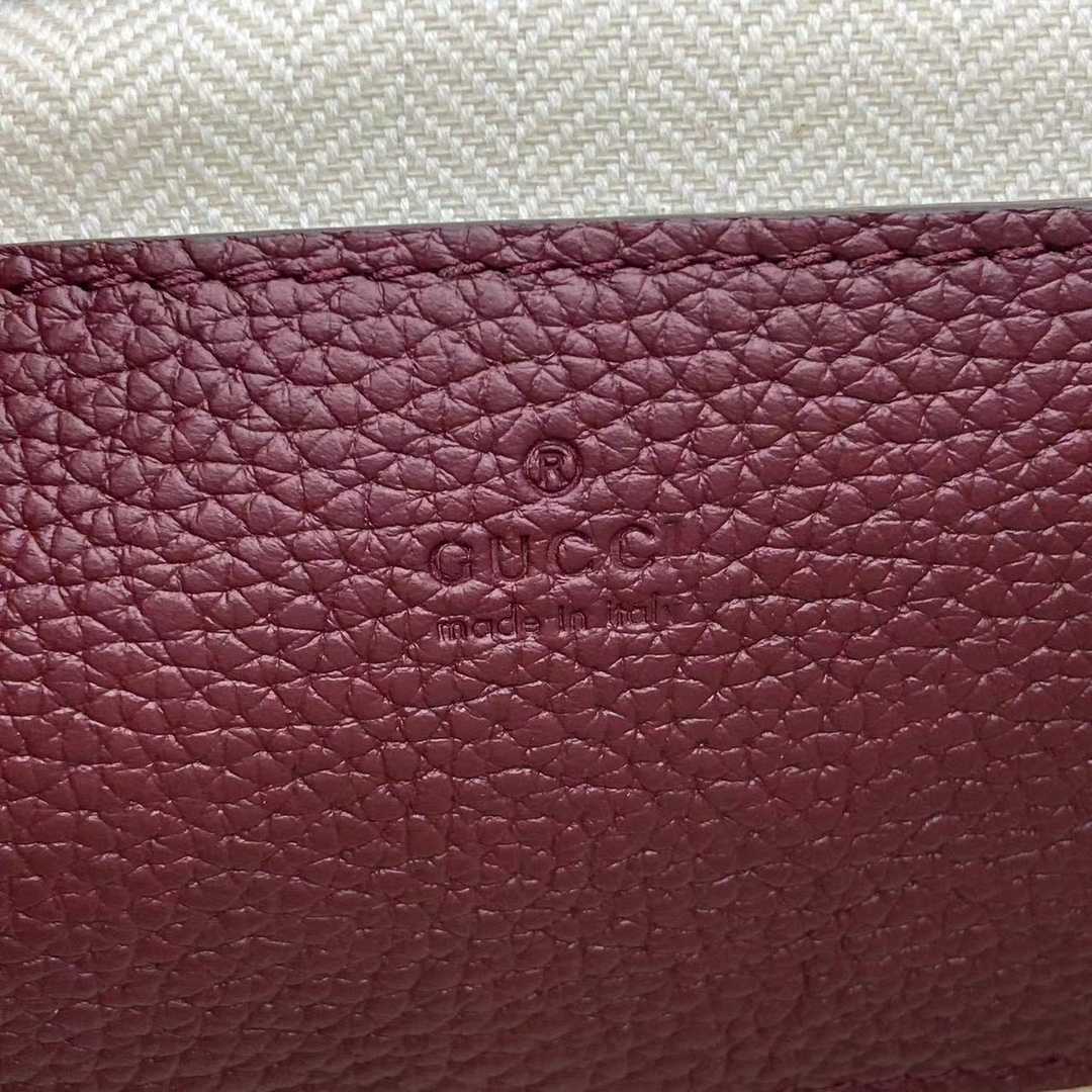 Gucci Small Crossbody Bag With Hook Closure - EUR FASHION