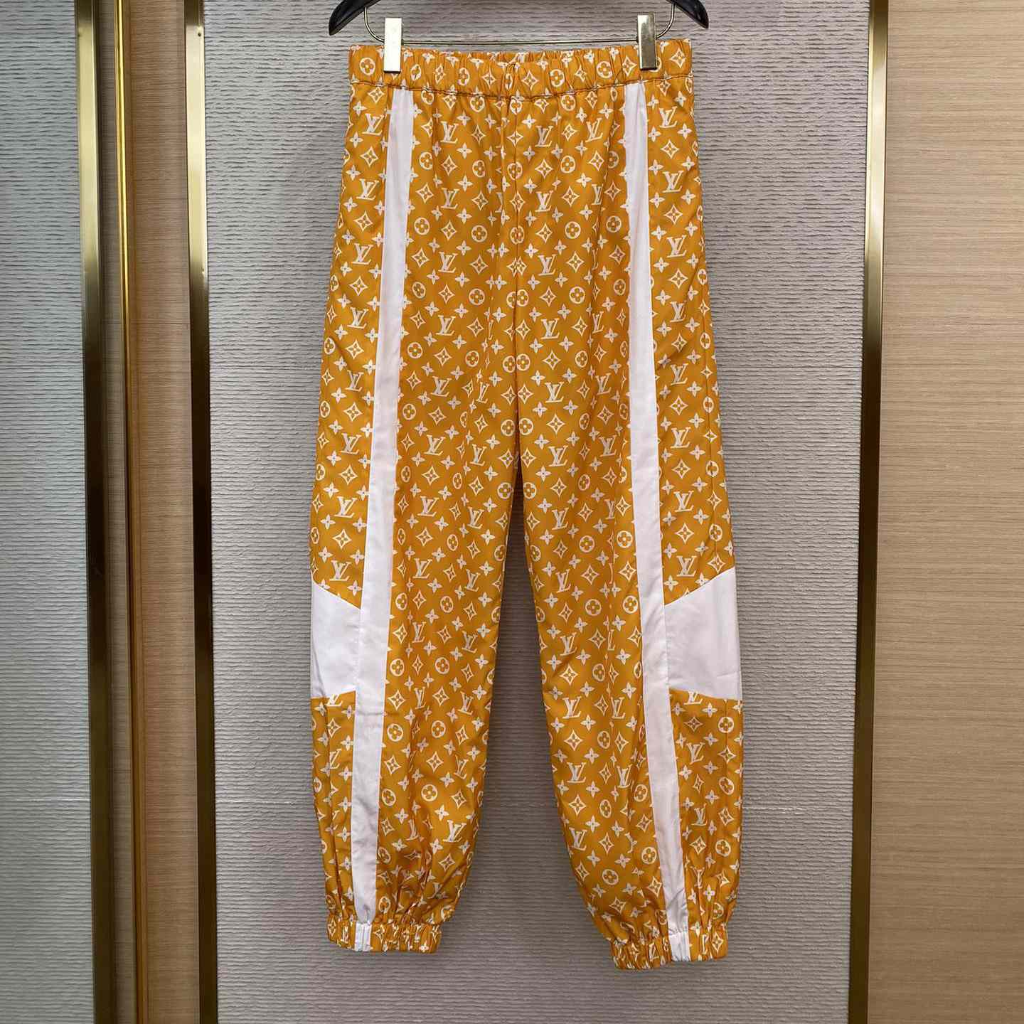 Louis Vuitton Monogram Printed Technical Track Pants   1AFWQM - EUR FASHION