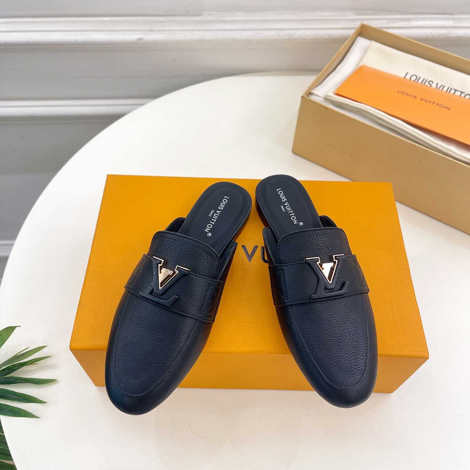 Louis Vuitton LV Capri Open Back Loafer  1AC7N3 - EUR FASHION
