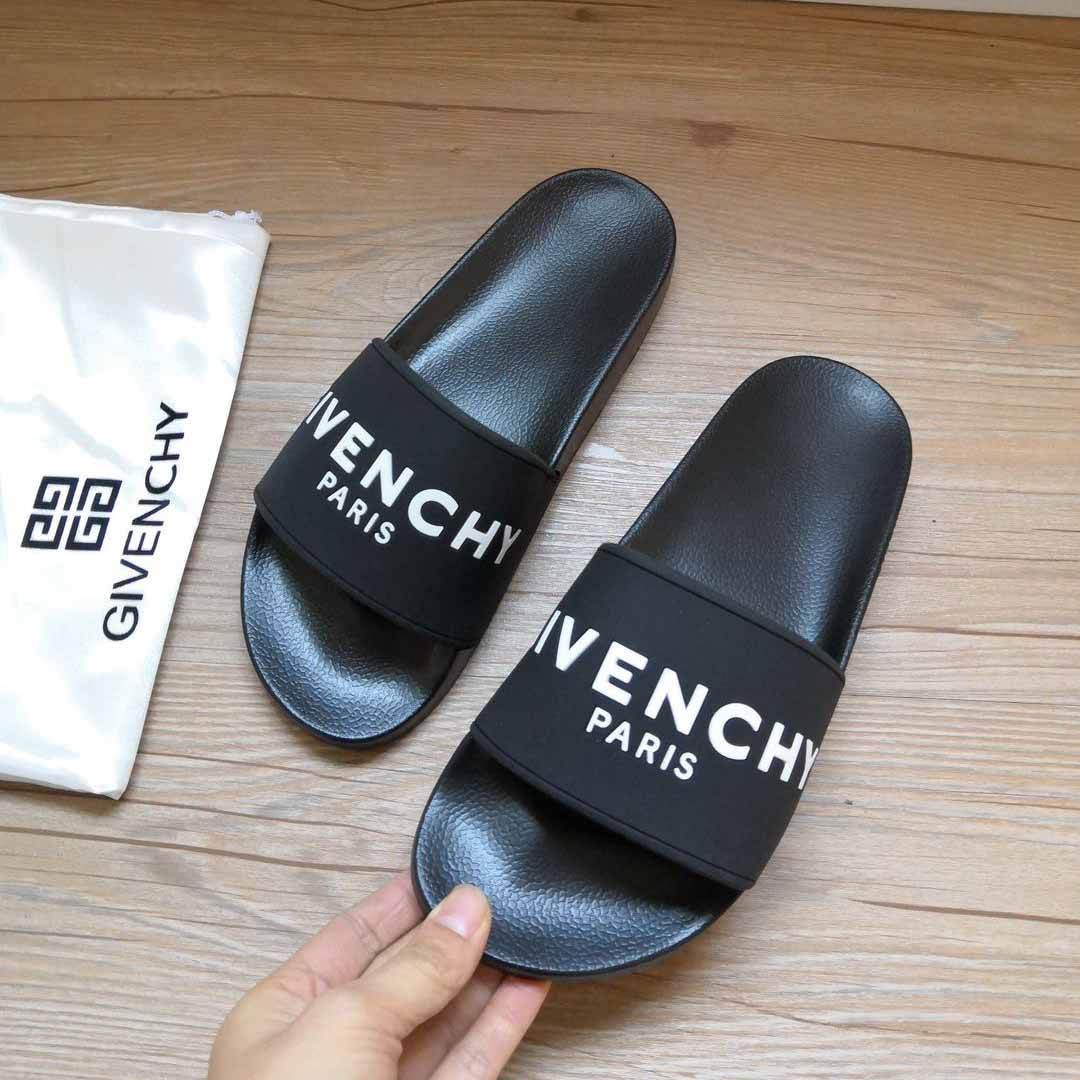 Givenchy Logo-Print Rubber Slides Sandals - EUR FASHION