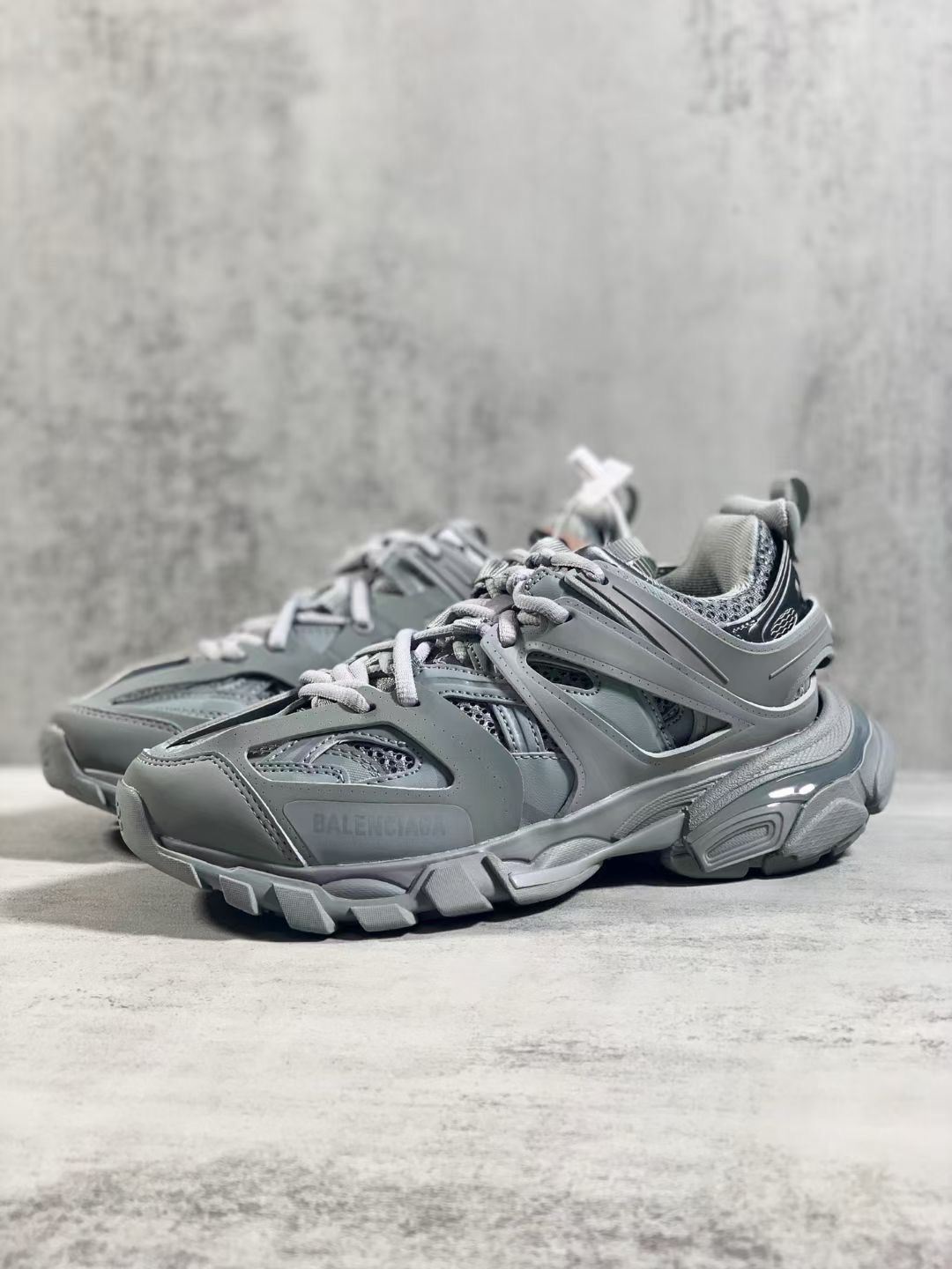 Balenciaga Track Sneakers - EUR FASHION