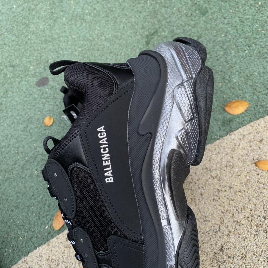 Balenciaga Triple S Trainer - EUR FASHION