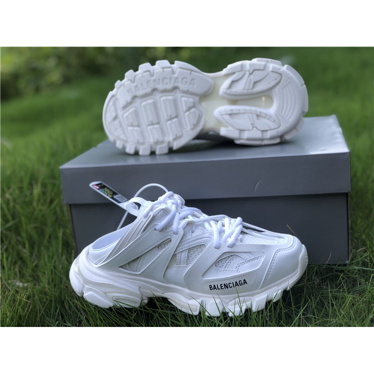 Balenciaga Men's Track Sneaker In White - EUR FASHION