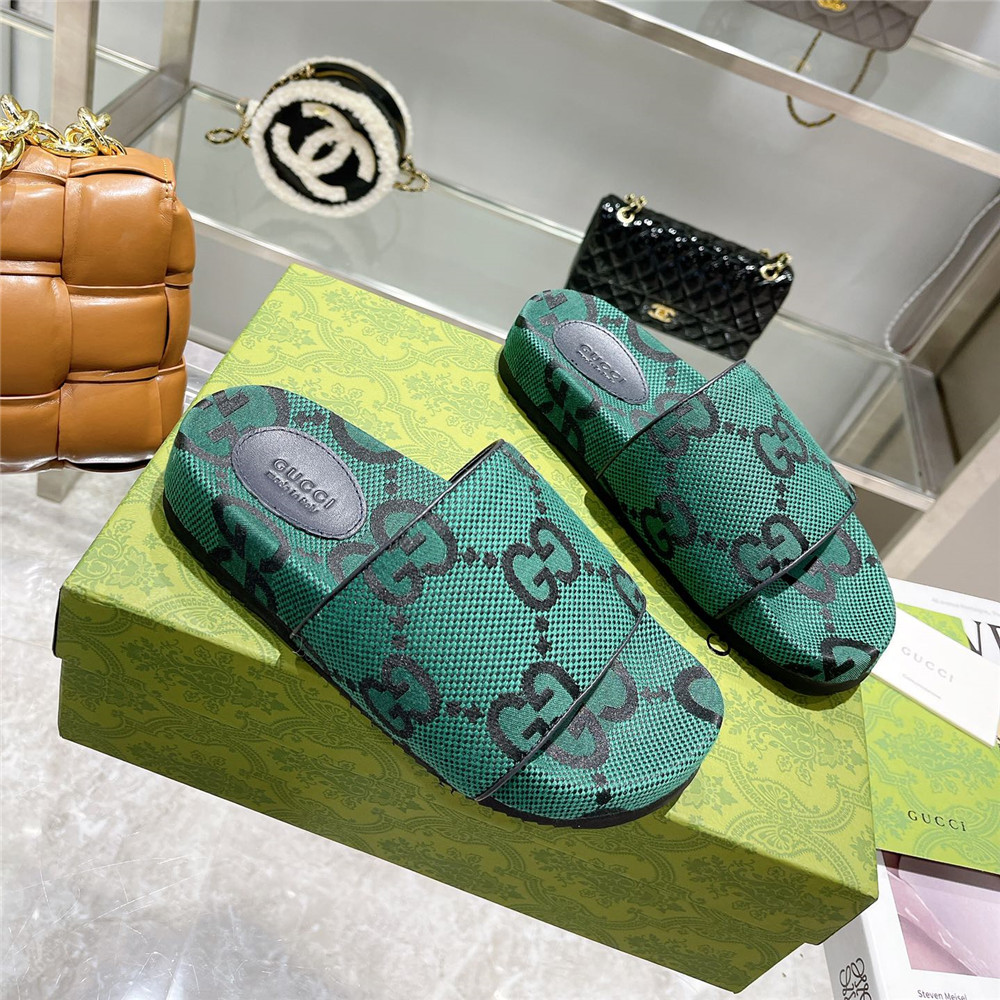 Gucci  Green GG Logo Slides - EUR FASHION