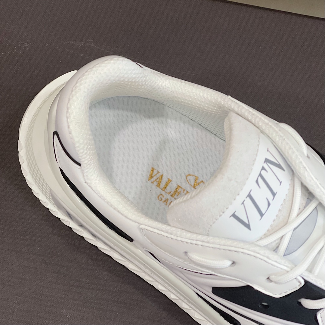 Valenti Wade Runner Sneaker - EUR FASHION