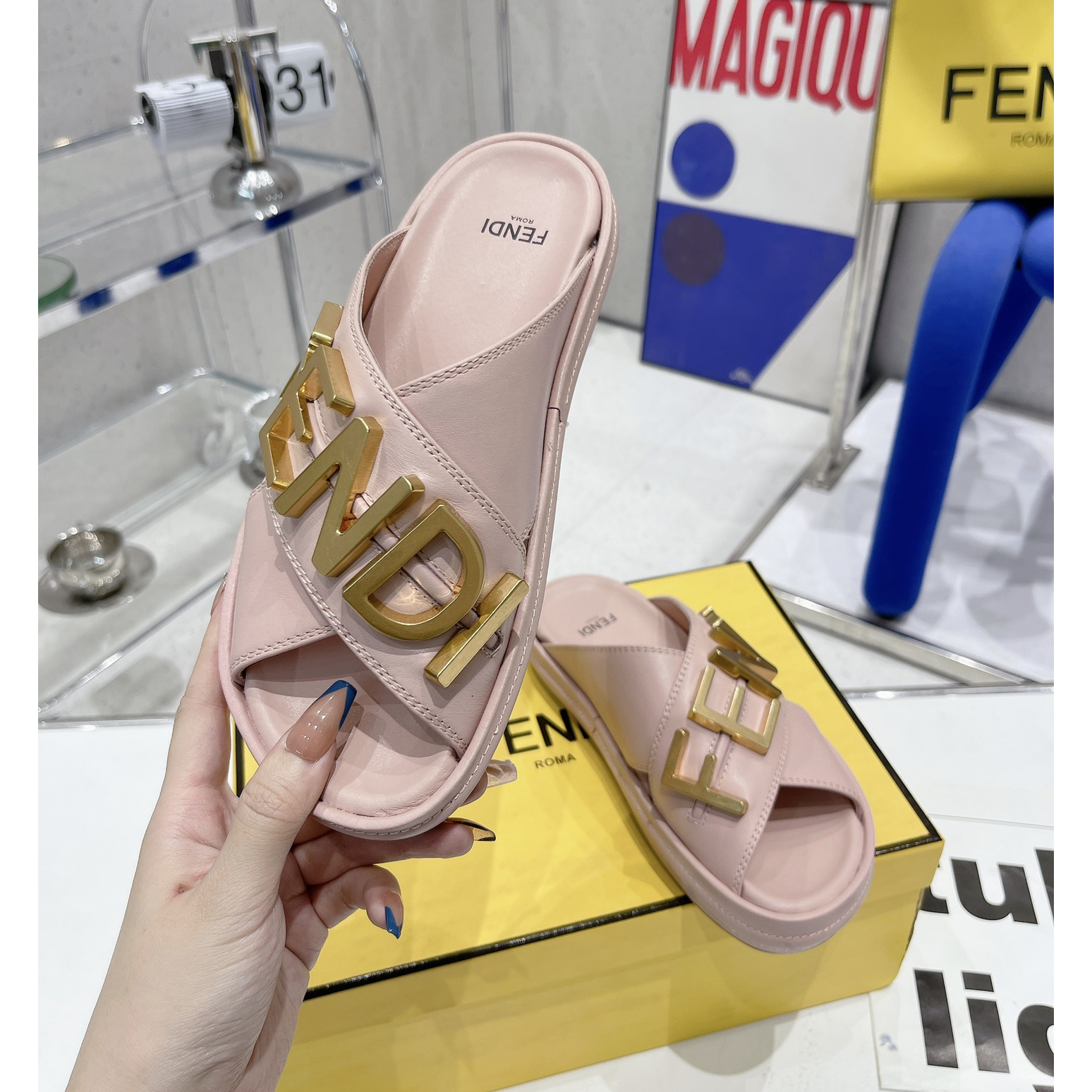 Fendi Graphy Pink Leather Slides - EUR FASHION