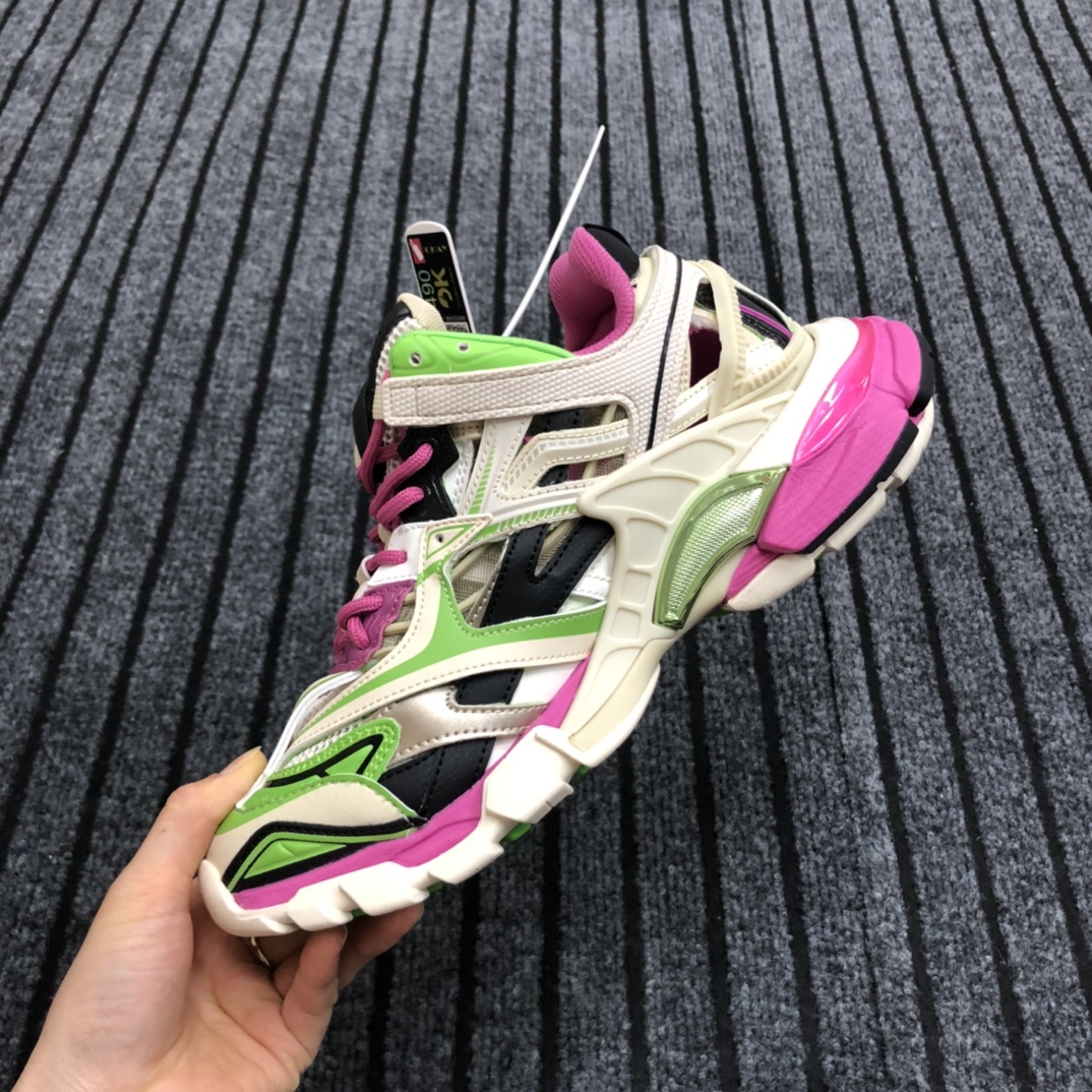 Balenciaga Track.2 Sneaker - EUR FASHION
