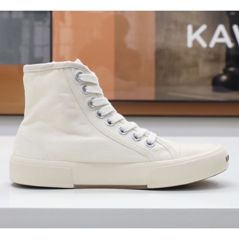 Balenciaga Men's  Paris High Top Sneaker In White - EUR FASHION