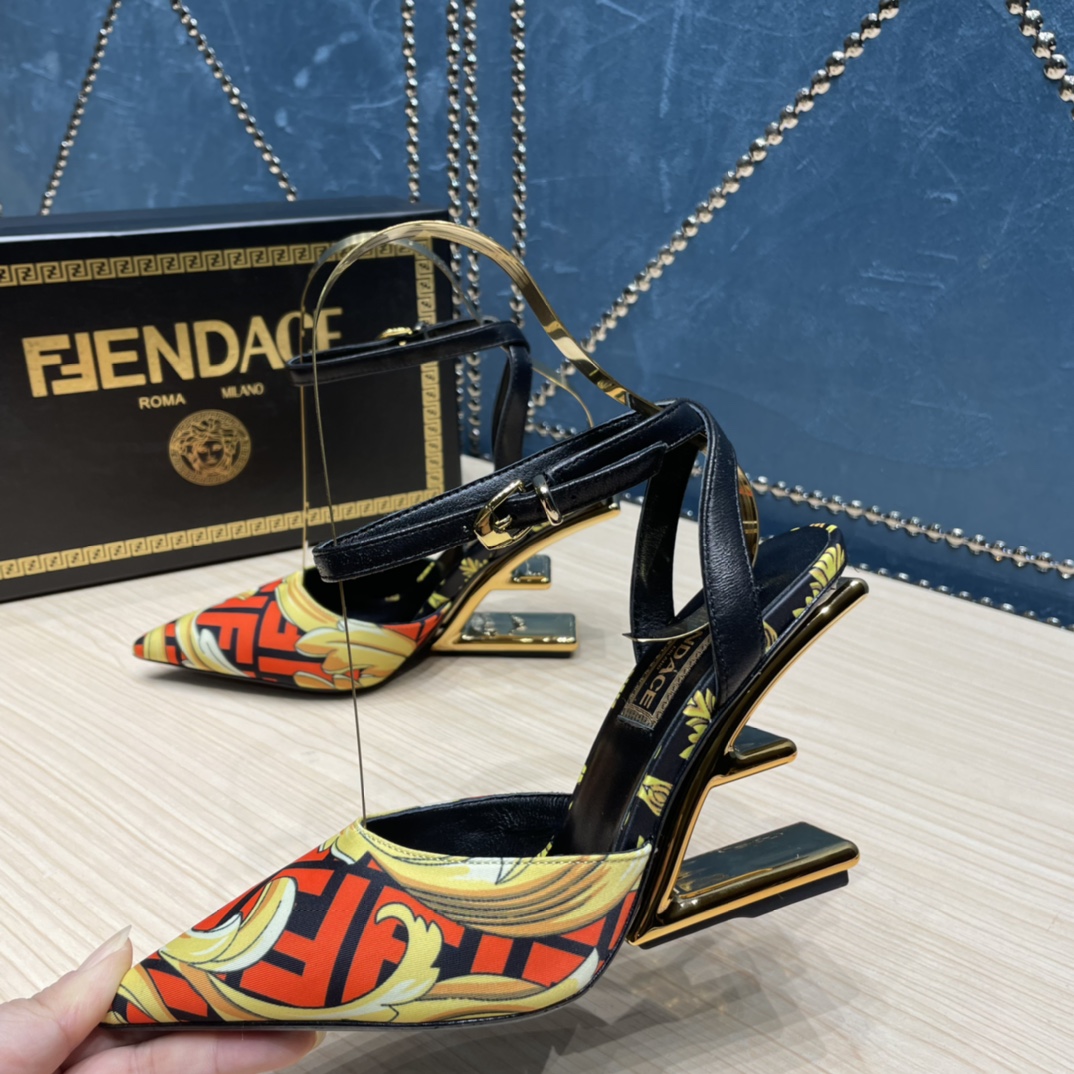 Fendi x Versace Fendace Printed Silk High-Heeled Slingbacks - EUR FASHION