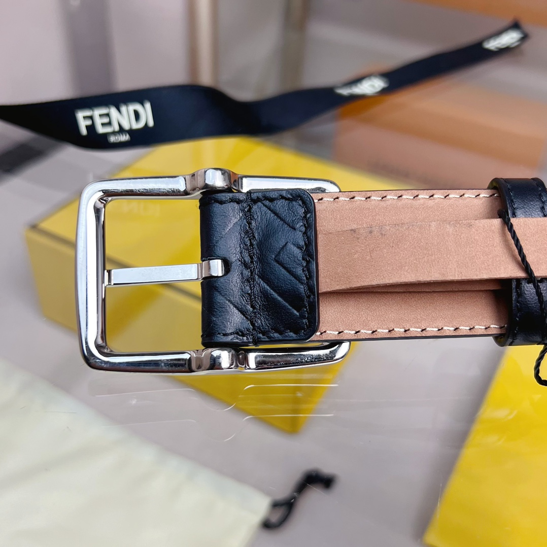 Fendi Leather Belt  - EUR FASHION