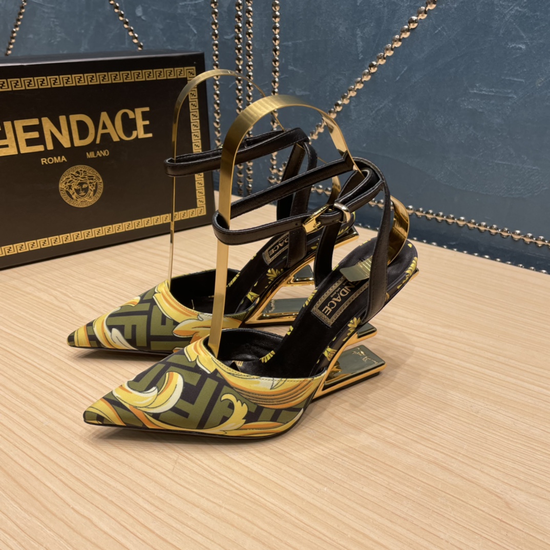 Fendi x Versace Fendace Printed Silk High-Heeled Slingbacks - EUR FASHION