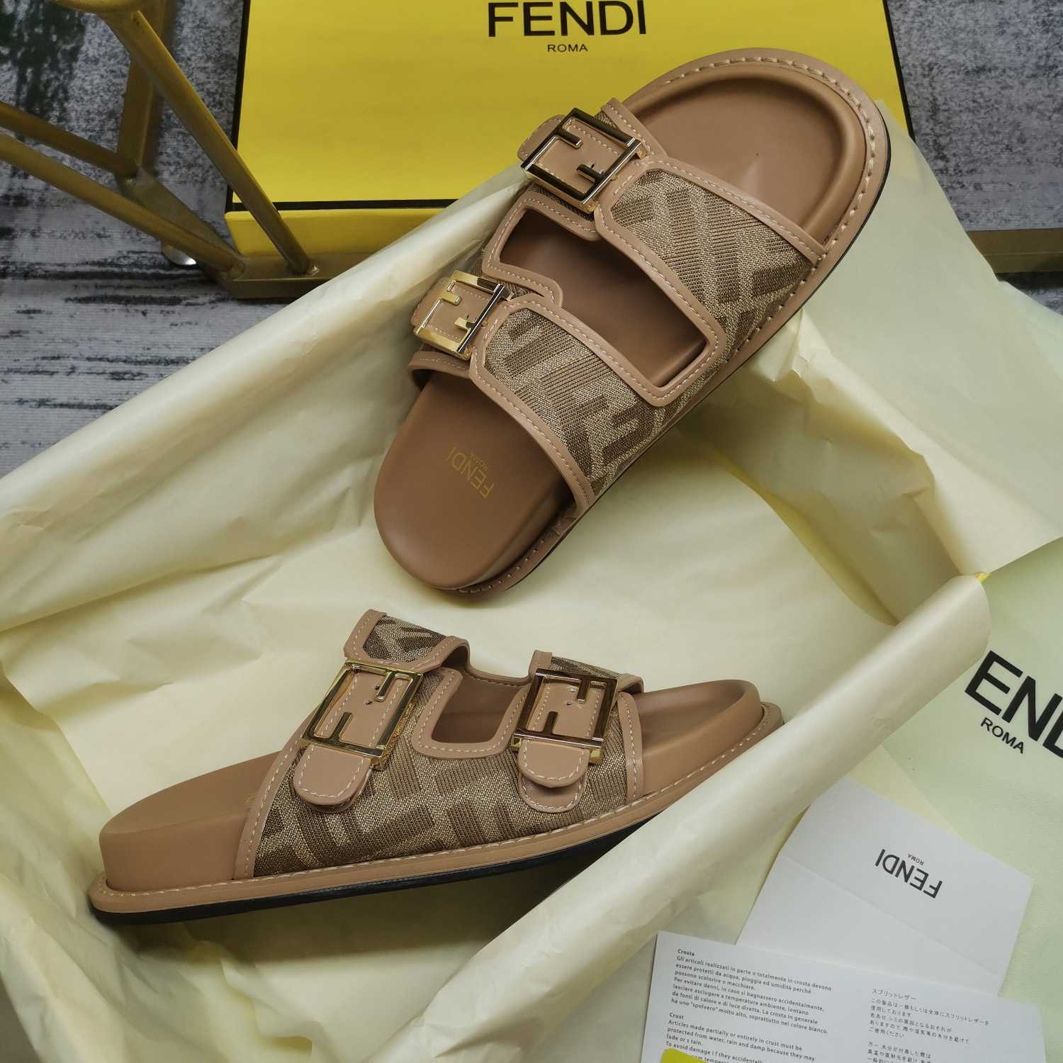 Fendi Feel Dove Gray FF Chenille Slides - EUR FASHION