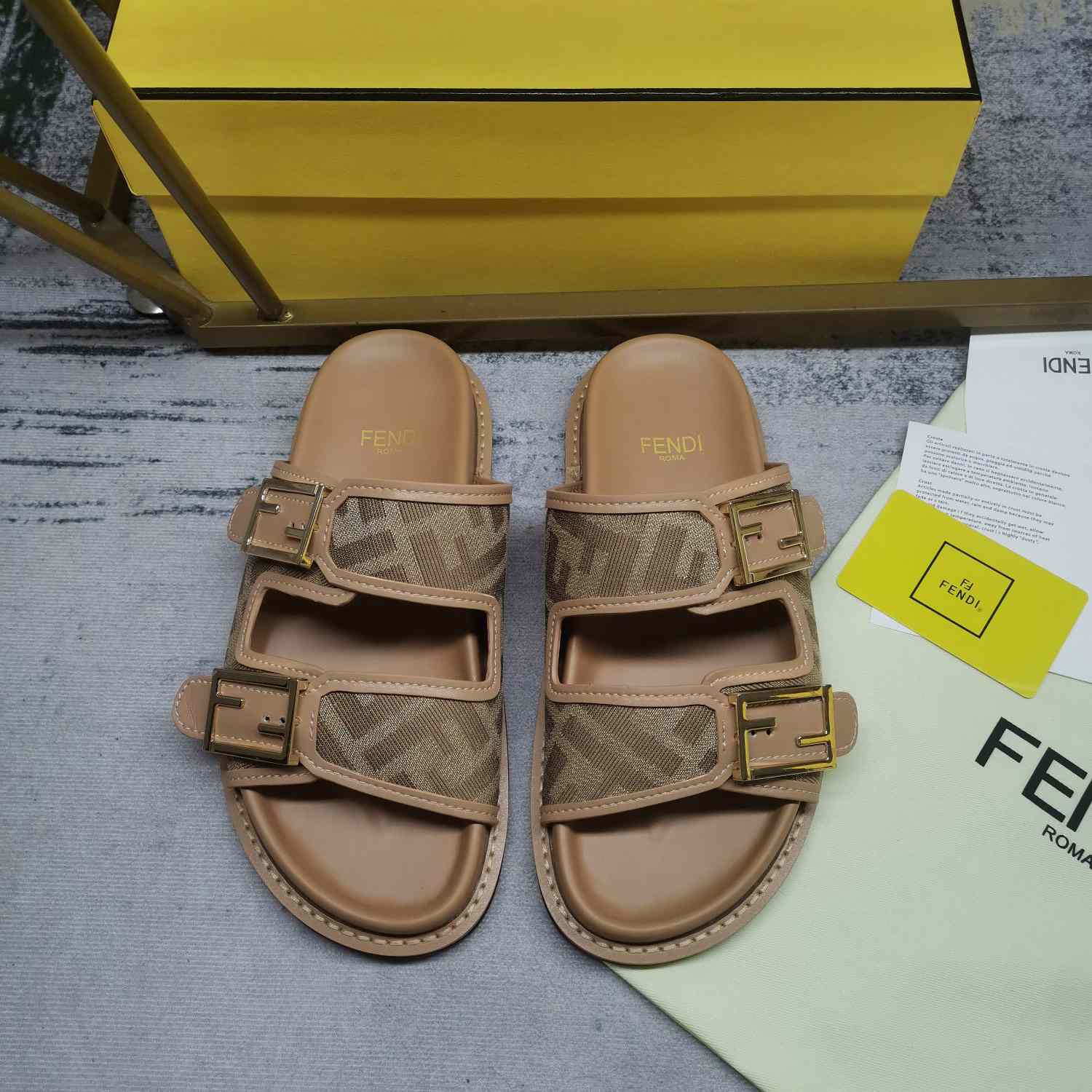 Fendi Feel Dove Gray FF Chenille Slides - EUR FASHION