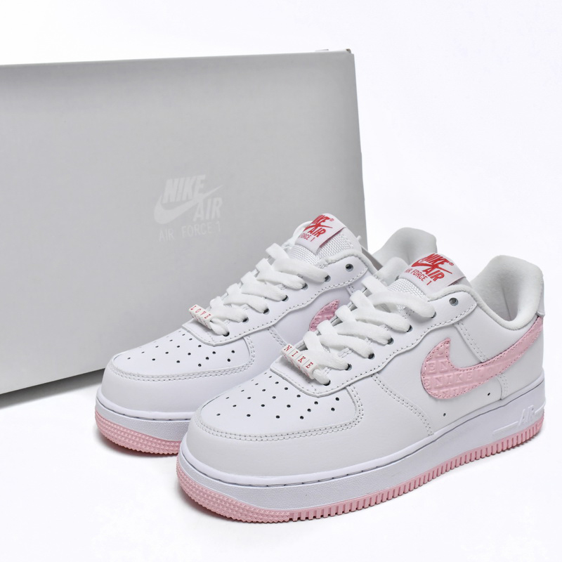 Nike Air Force 1 Low Valentine's Day Sneaker       DO9320-100  - EUR FASHION