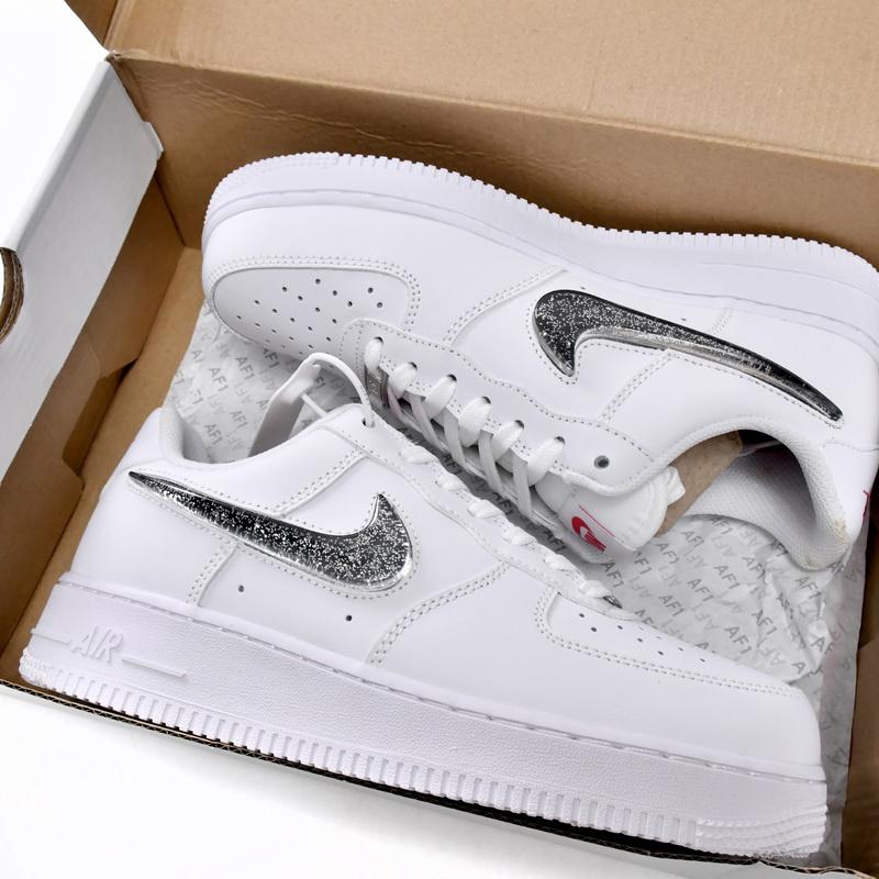 Nike Air Force 1 Low White Metallic Silver Sneaker      DC9651-100 - EUR FASHION