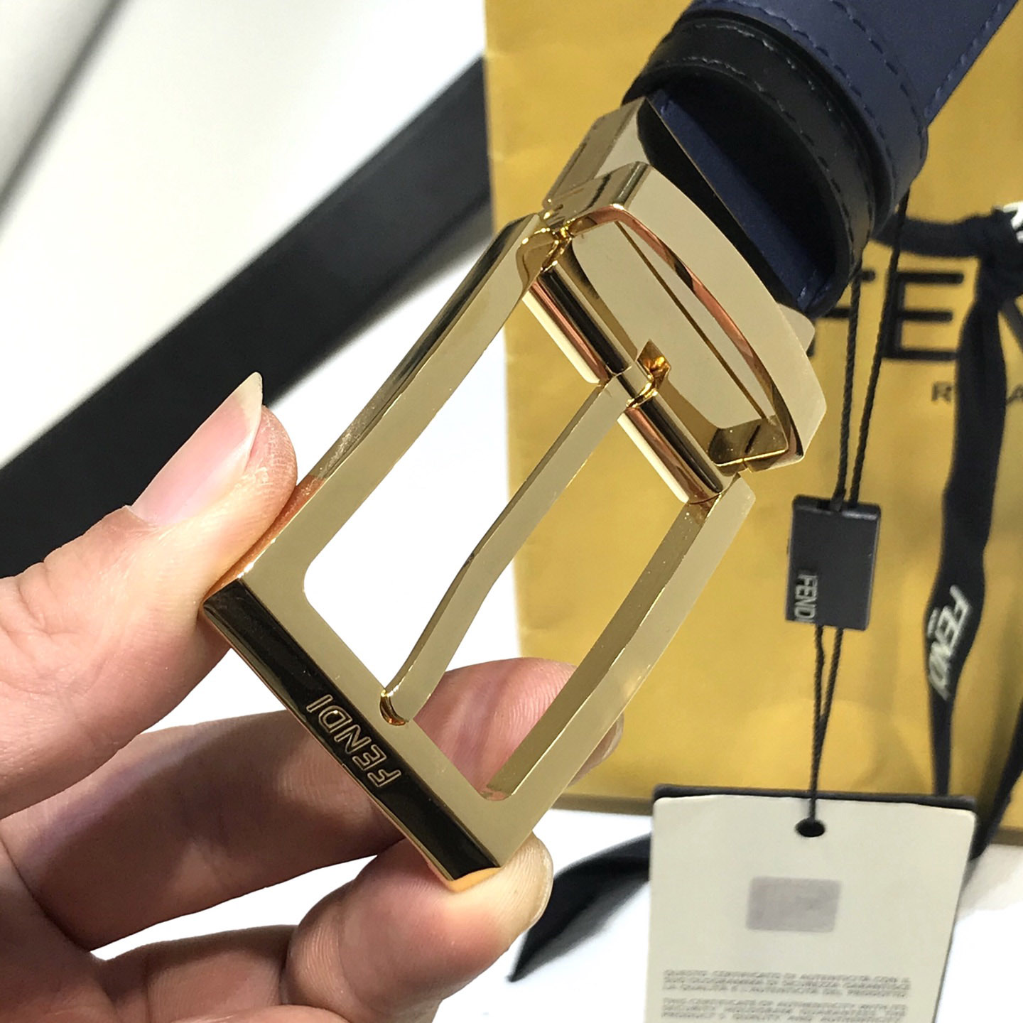 Fendi Leather Belt - EUR FASHION