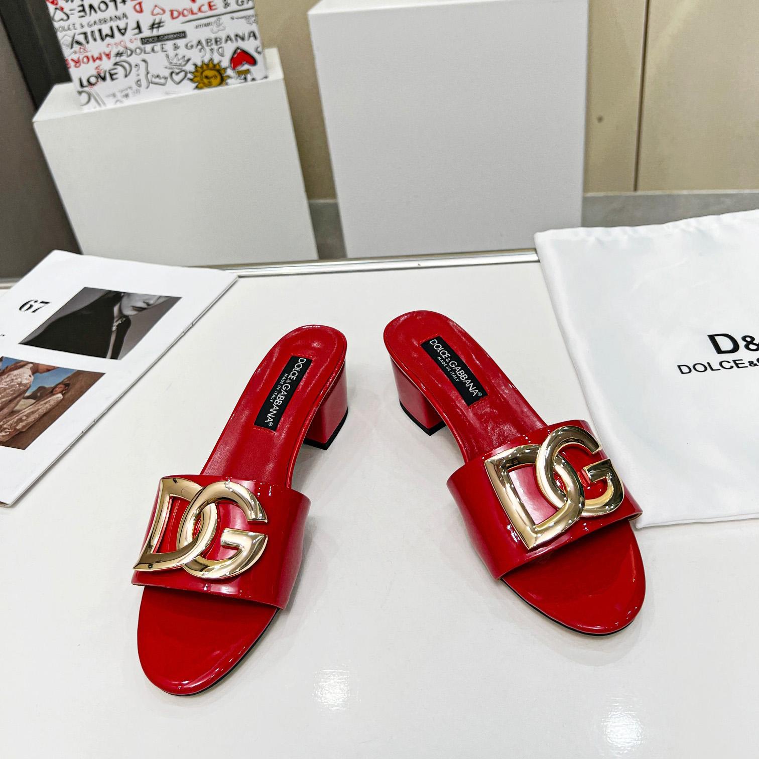 Dolce & Gabbana Polished Calfskin Sliders With DG Logo - EUR FASHION