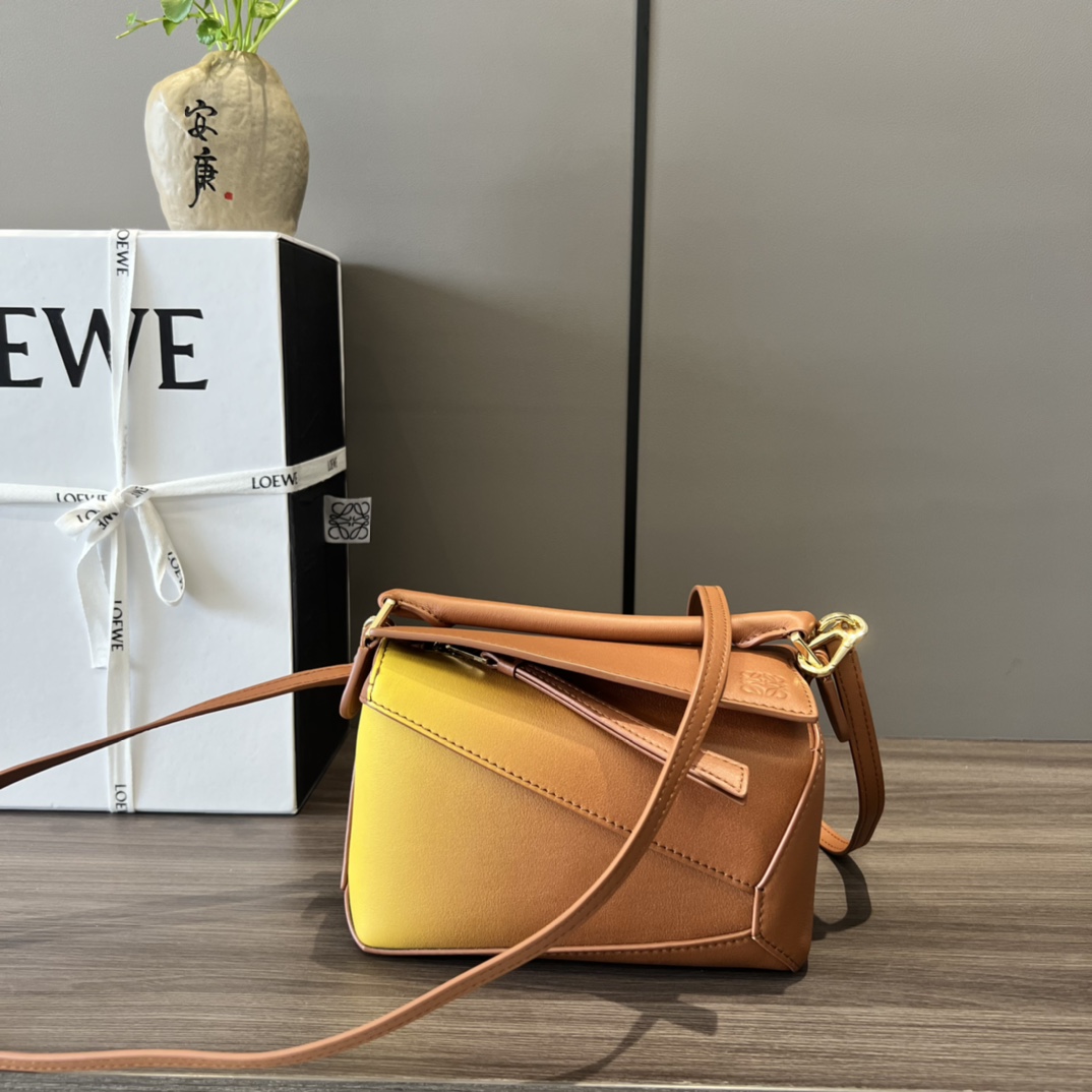 Loewe Mini Puzzle Edge Bag In degrade Nappa Calfskin - EUR FASHION