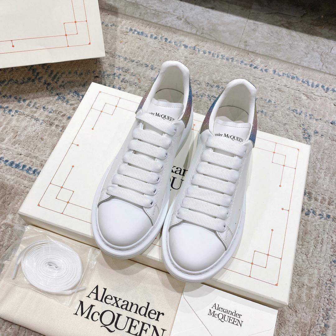 Alexander Mqueen Oversized Sneaker In White - EUR FASHION