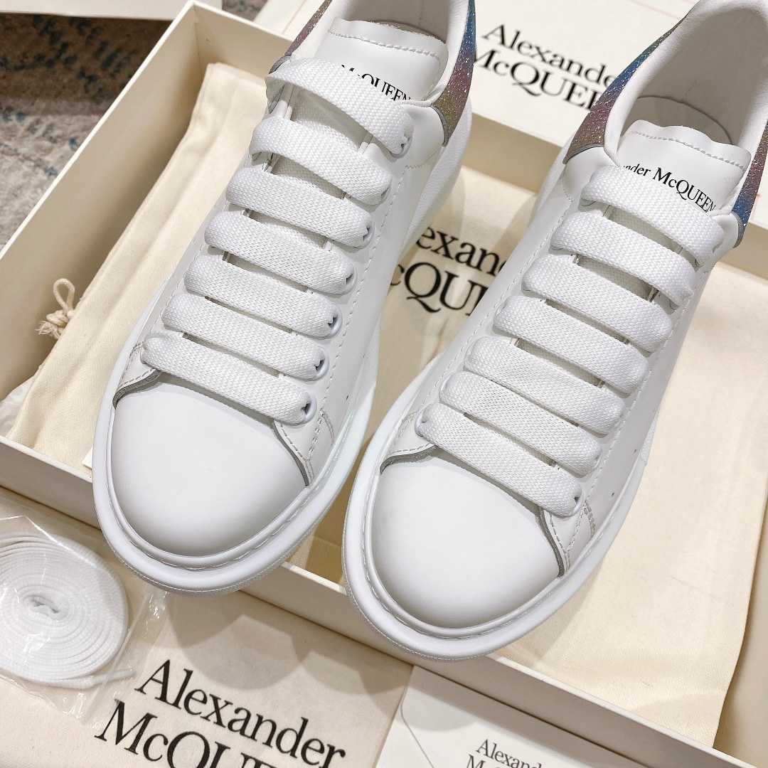 Alexander Mqueen Oversized Sneaker In White - EUR FASHION