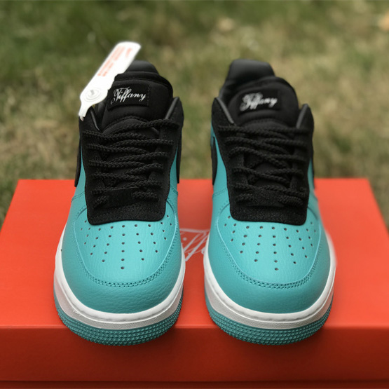 Nike x Tiffany & Co. Air Force 1 1837  Sneaker          DZ1382-002 - EUR FASHION