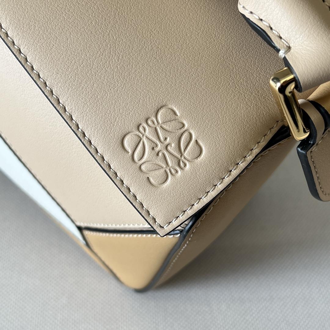 Loewe Small Puzzle Bag In Classic Calfskin - EUR FASHION