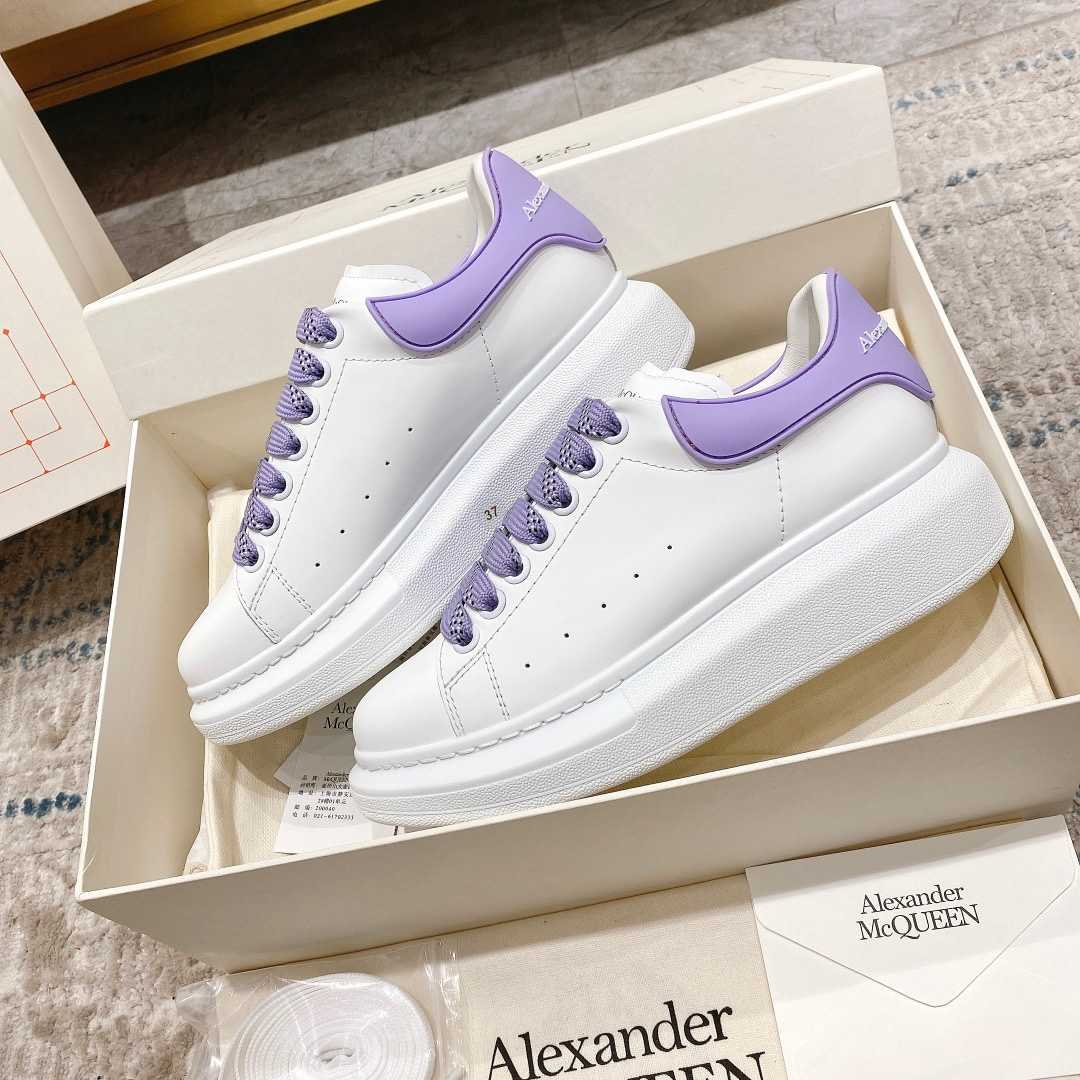 Alexander Mqueen Oversized Sneaker In White - EUR FASHION