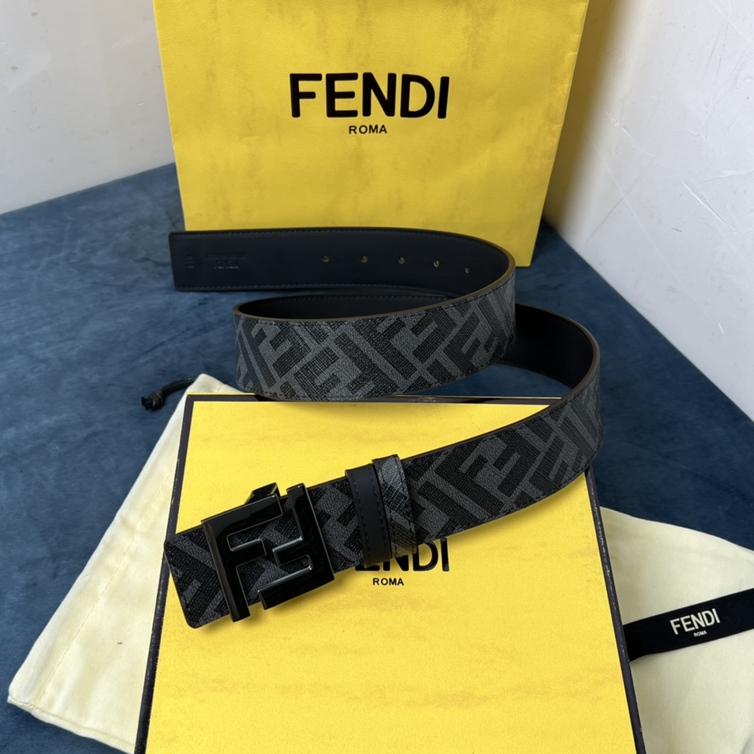 Fendi Reversible Black Leather Belt  - EUR FASHION