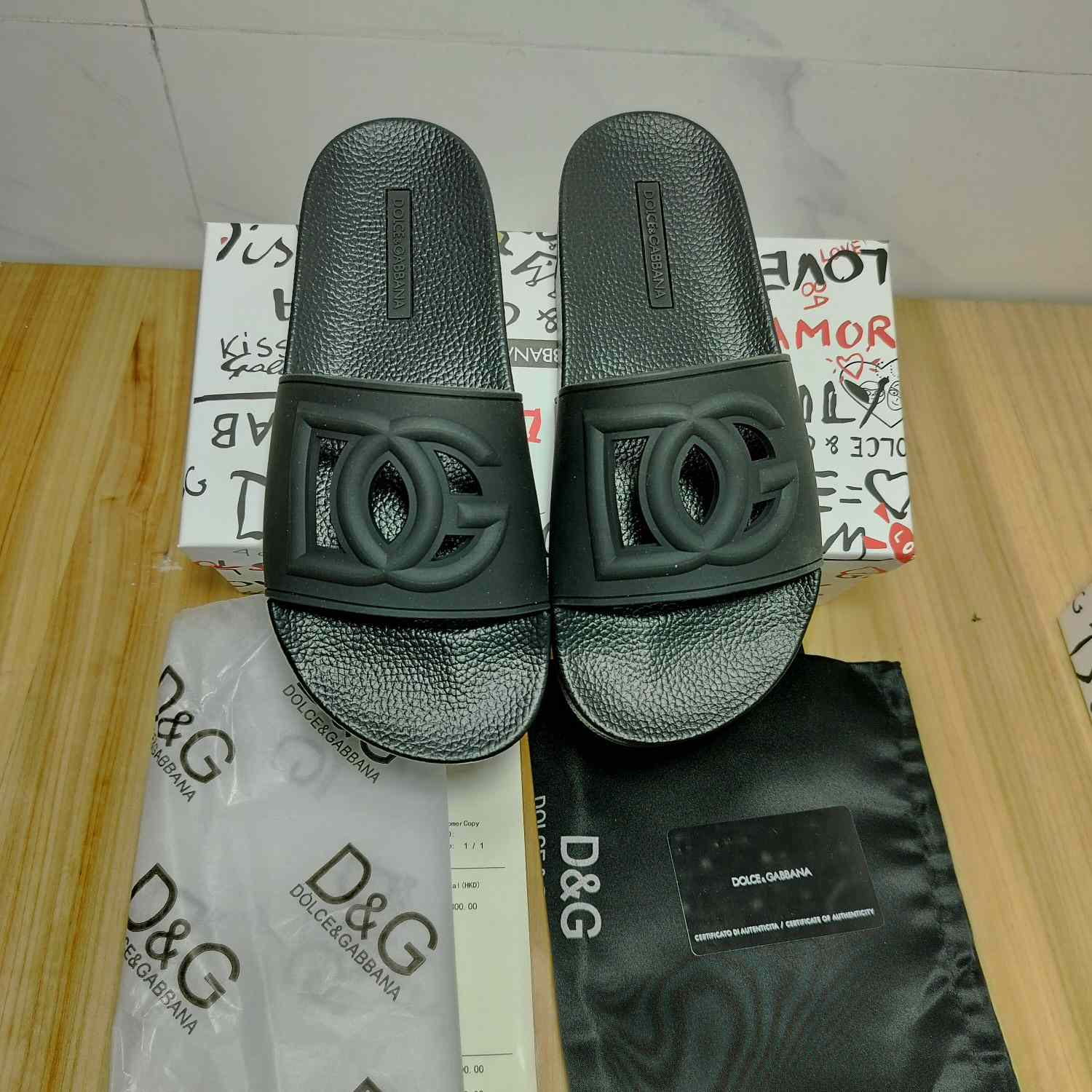 Dolce & Gabbana Rubber Beachwear Slides With DG Millennials Logo - EUR FASHION