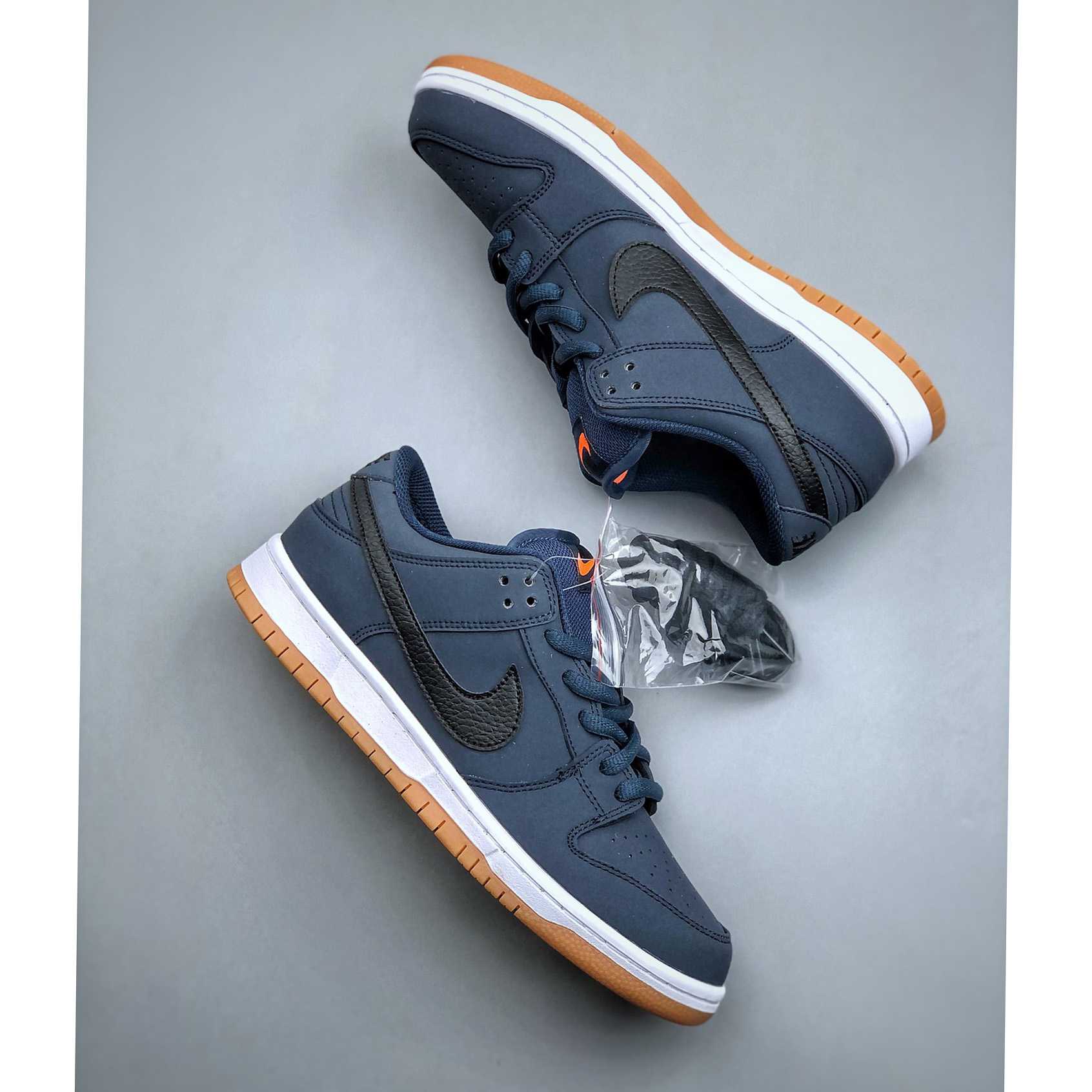 Nike SB Dunk Low Pro Sneakers     CW7463-401 - EUR FASHION