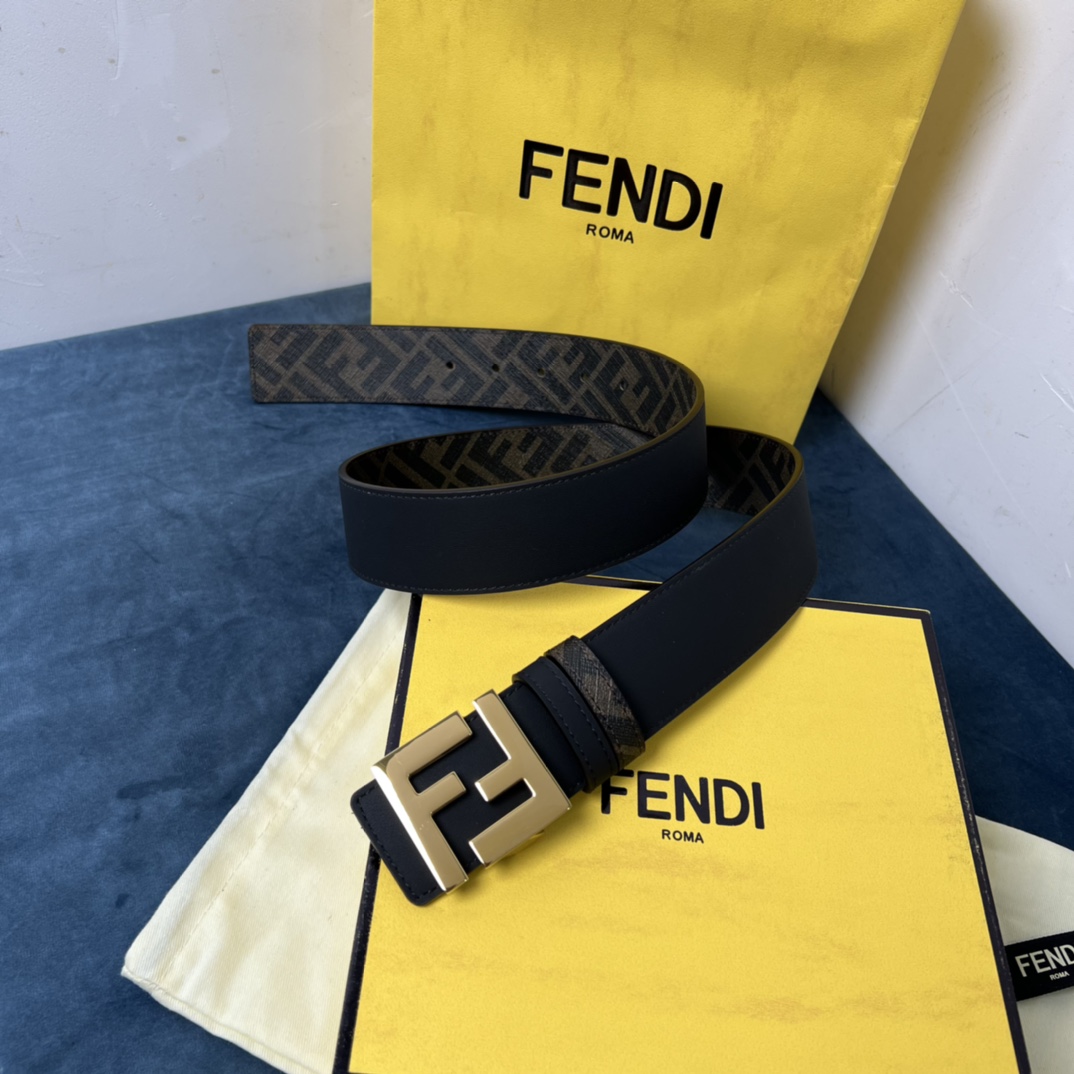 Fendi Reversible Black Leather Belt  - EUR FASHION