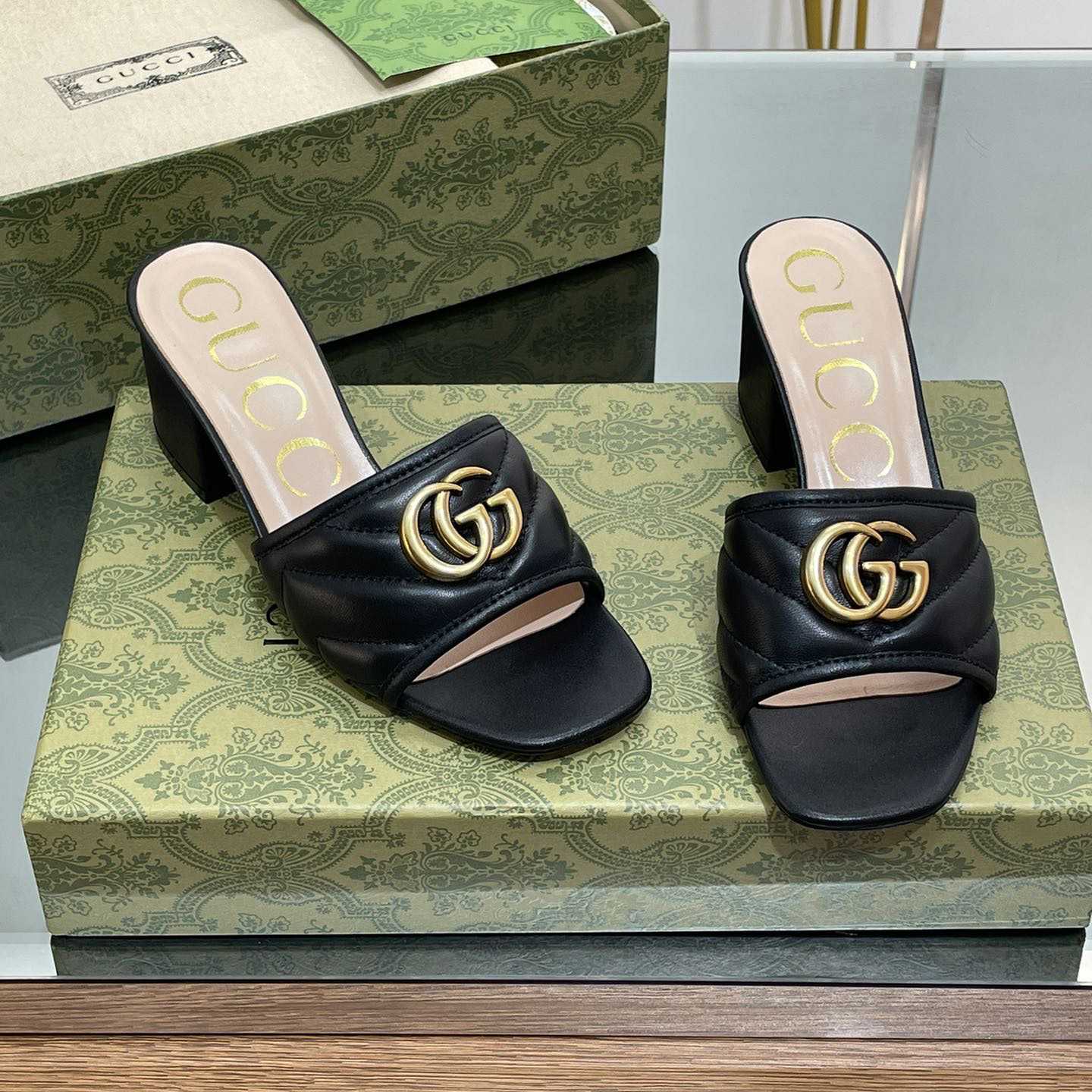 Gucci Women's Double G Slide Sandal - EUR FASHION