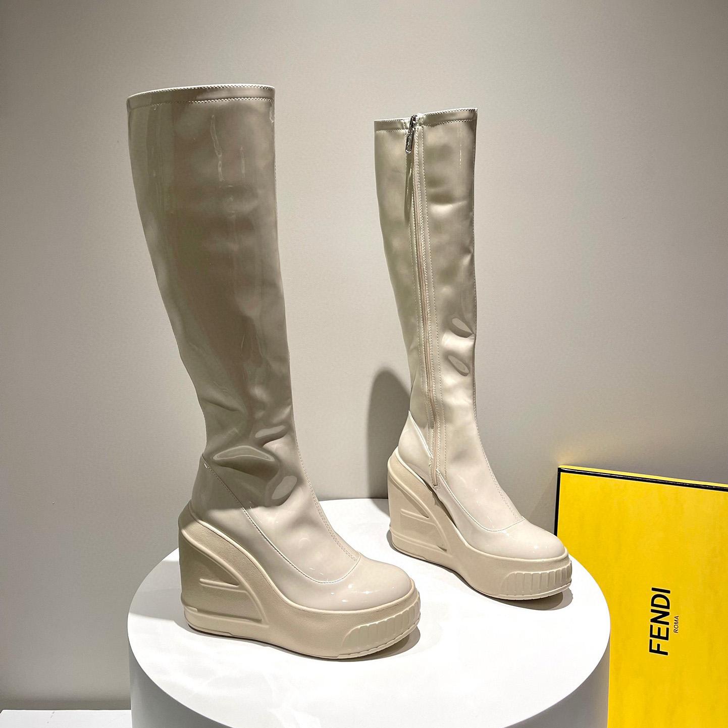 Fendi Fashion Show White Patent Leather Boots - EUR FASHION