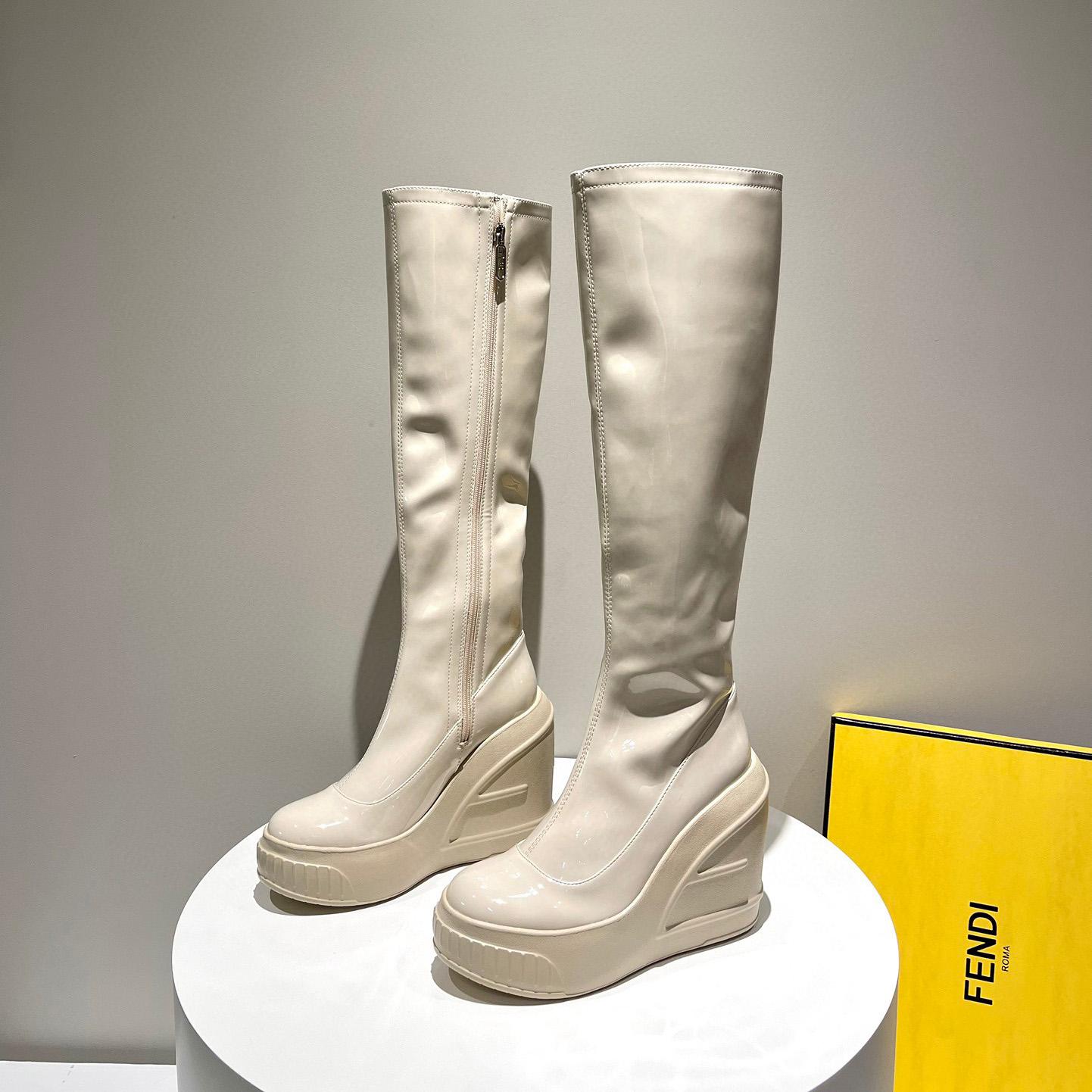 Fendi Fashion Show White Patent Leather Boots - EUR FASHION