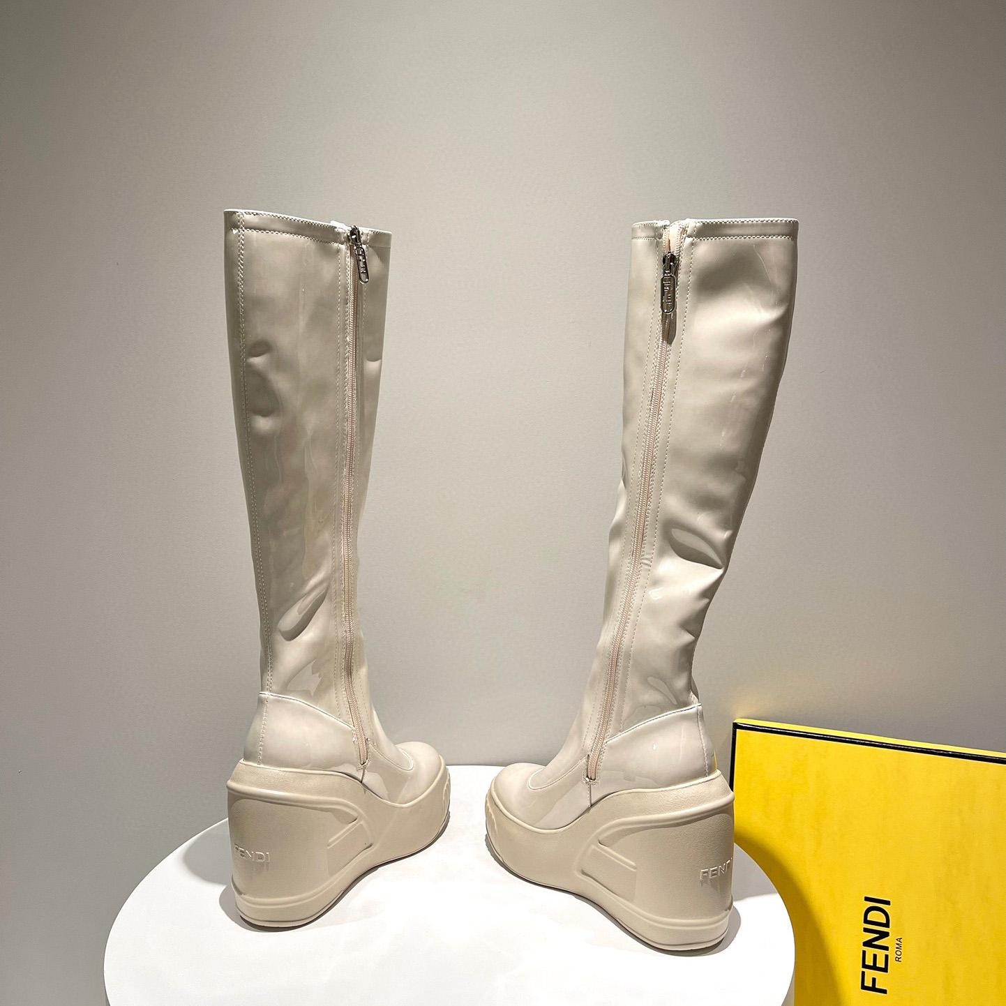 Fendi Fashion Show White Patent Leather Boots - EUR FASHION