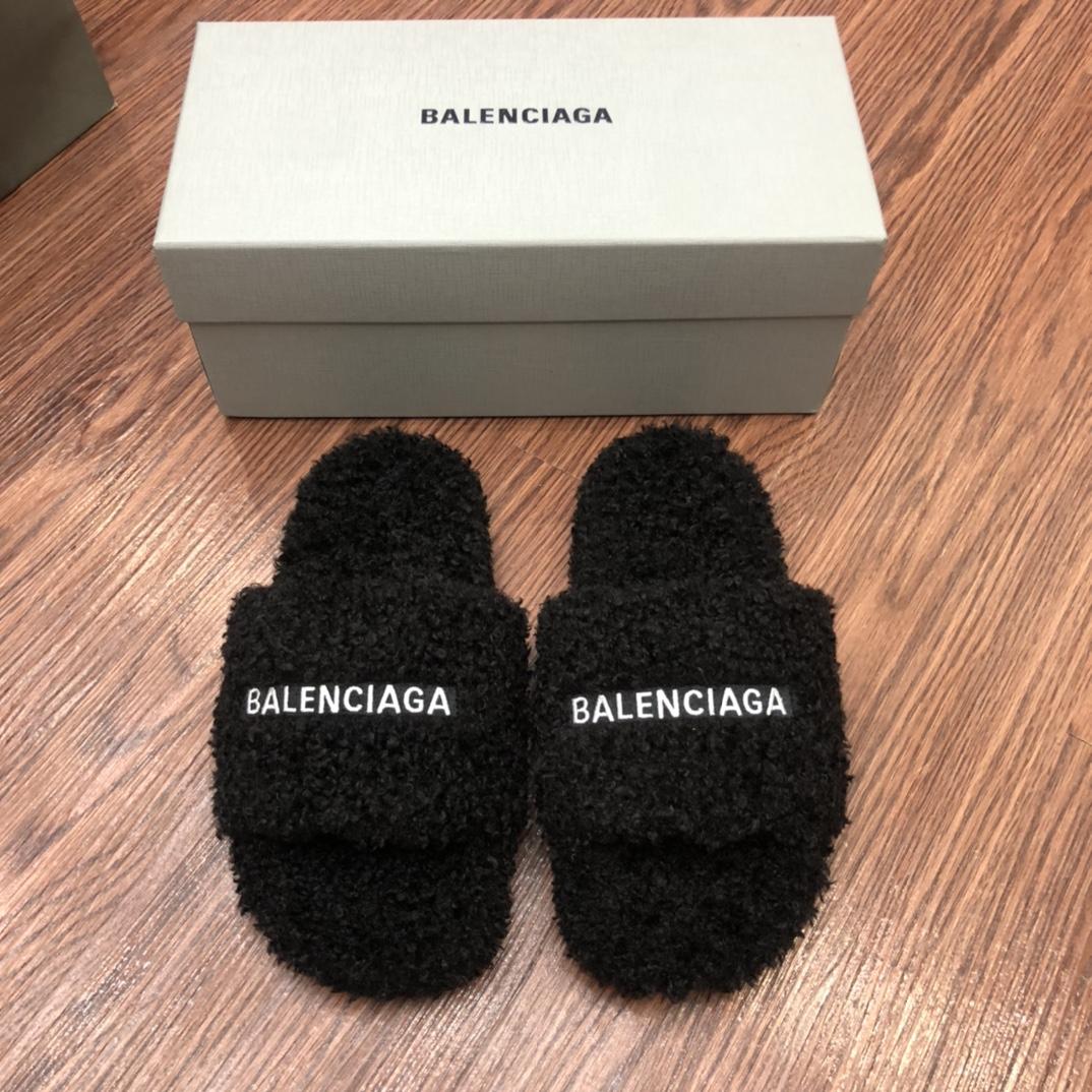 Balenciaga Furry Slide Sandal - EUR FASHION