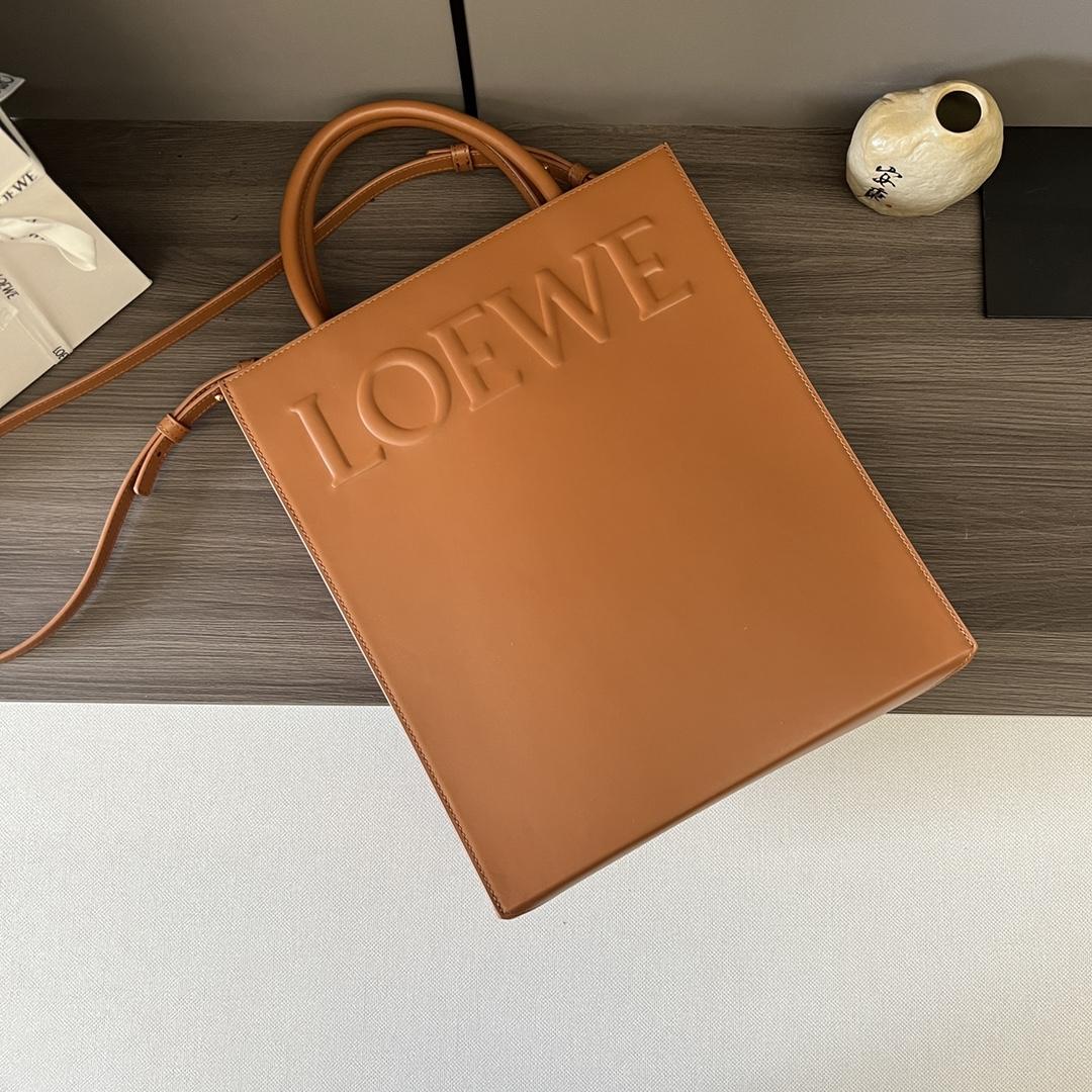 Loewe Standard A4 Tote In Sleek Calfskin - EUR FASHION