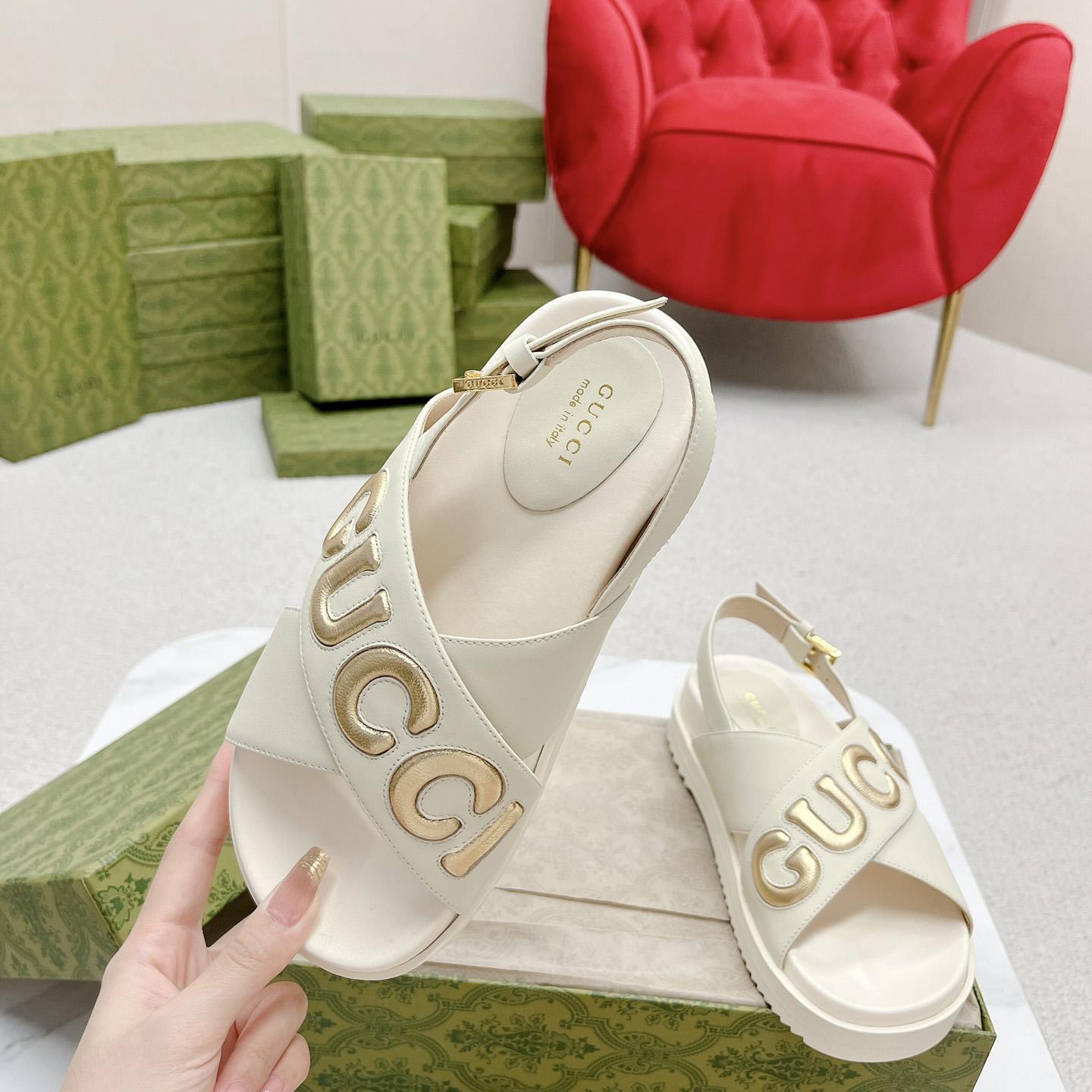 Gucci White Embossed Sandals - EUR FASHION