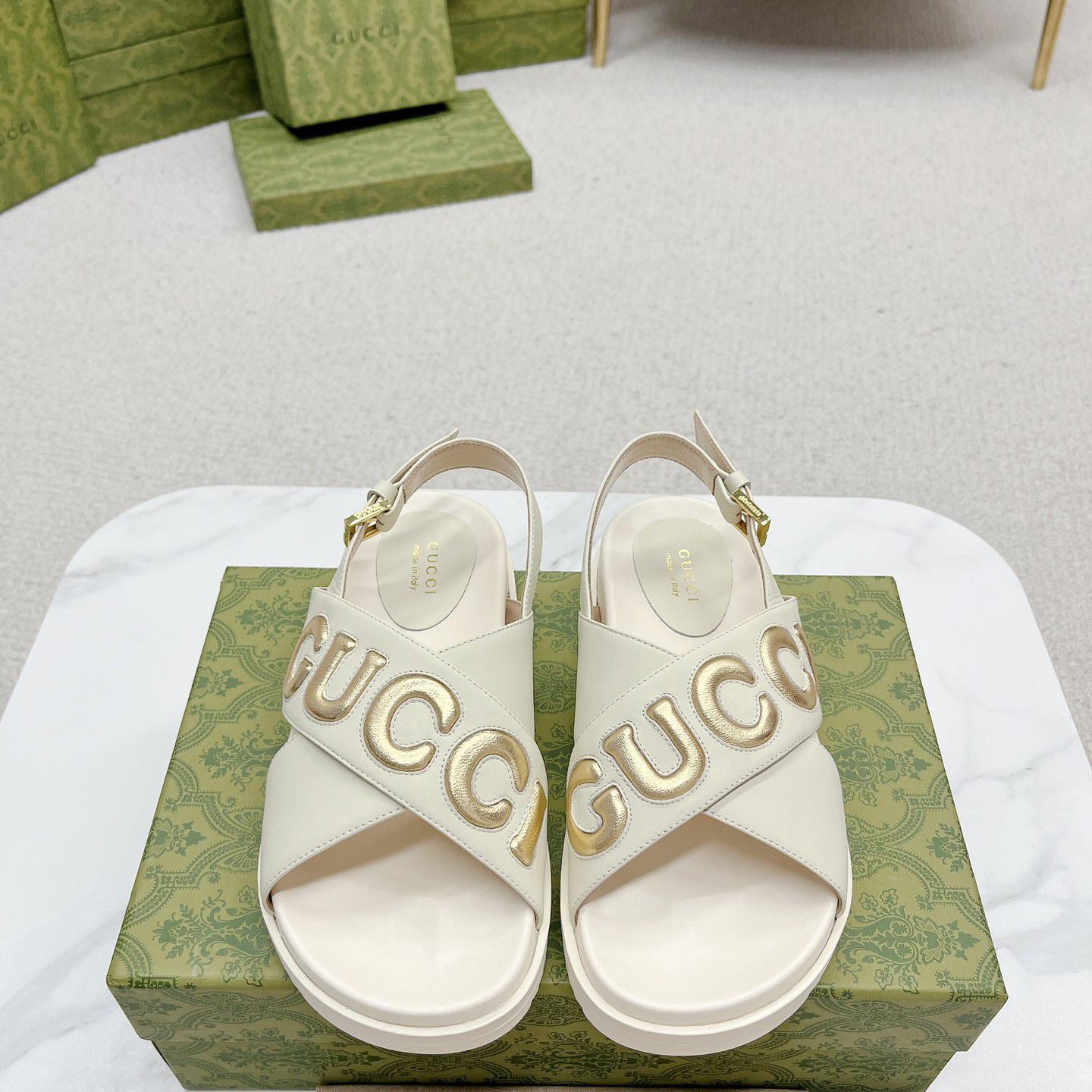 Gucci White Embossed Sandals - EUR FASHION